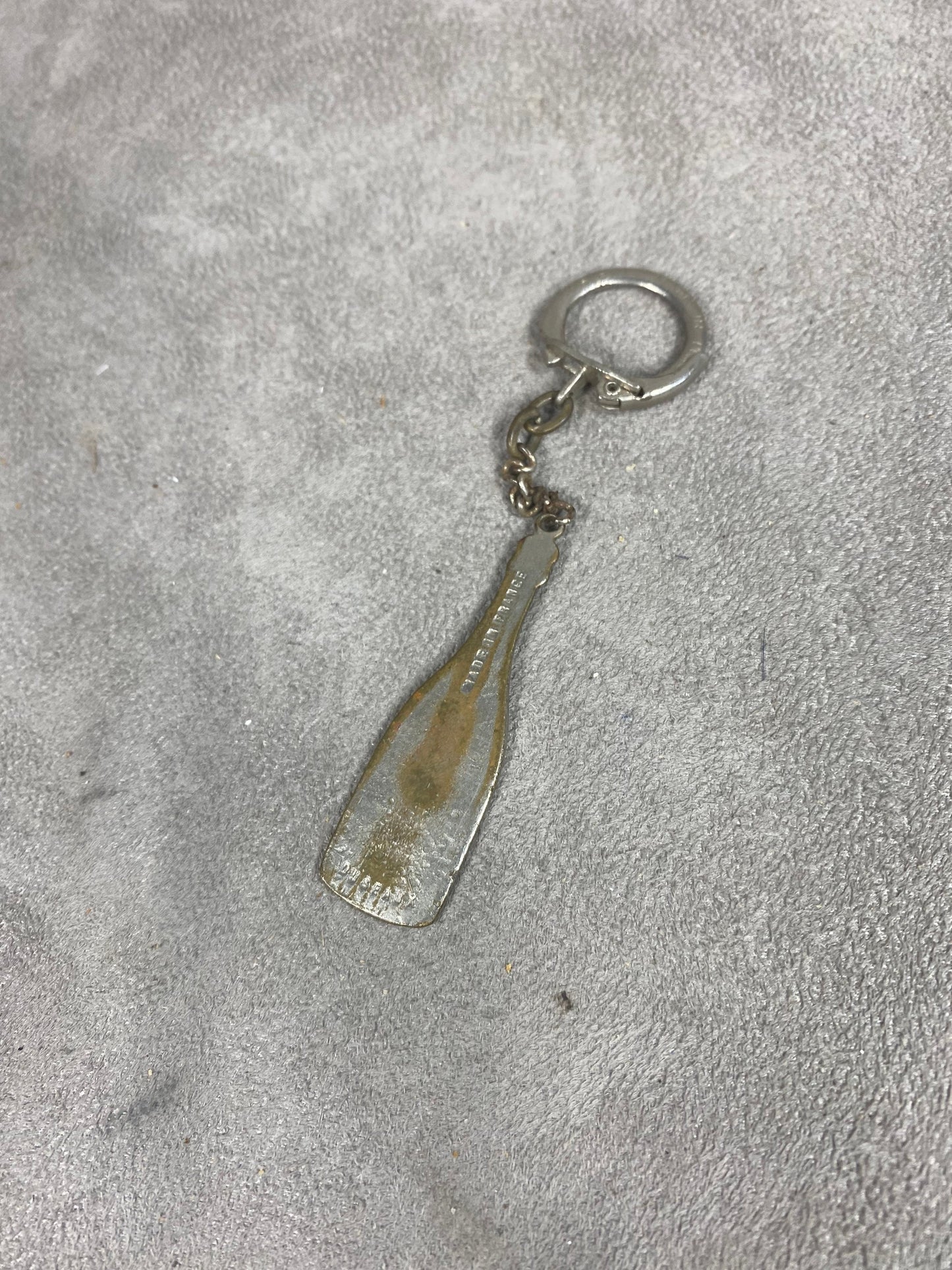 Porte clés champagne Mumm vintage   Made in France Années 1980
