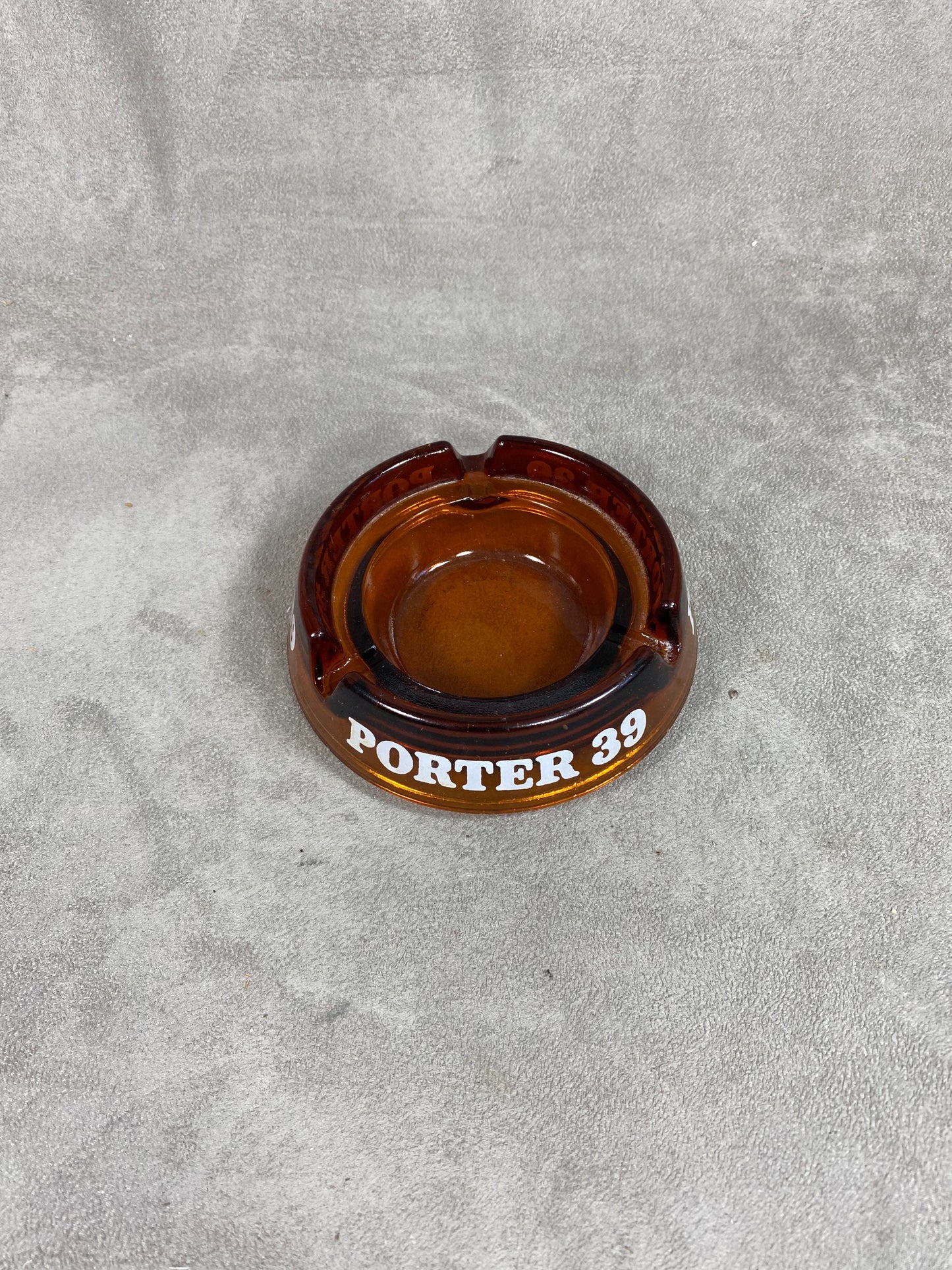 Glass Advertising Ashtray, Porter 39 Beer, by Magnier, Made in France, Vintage 1980