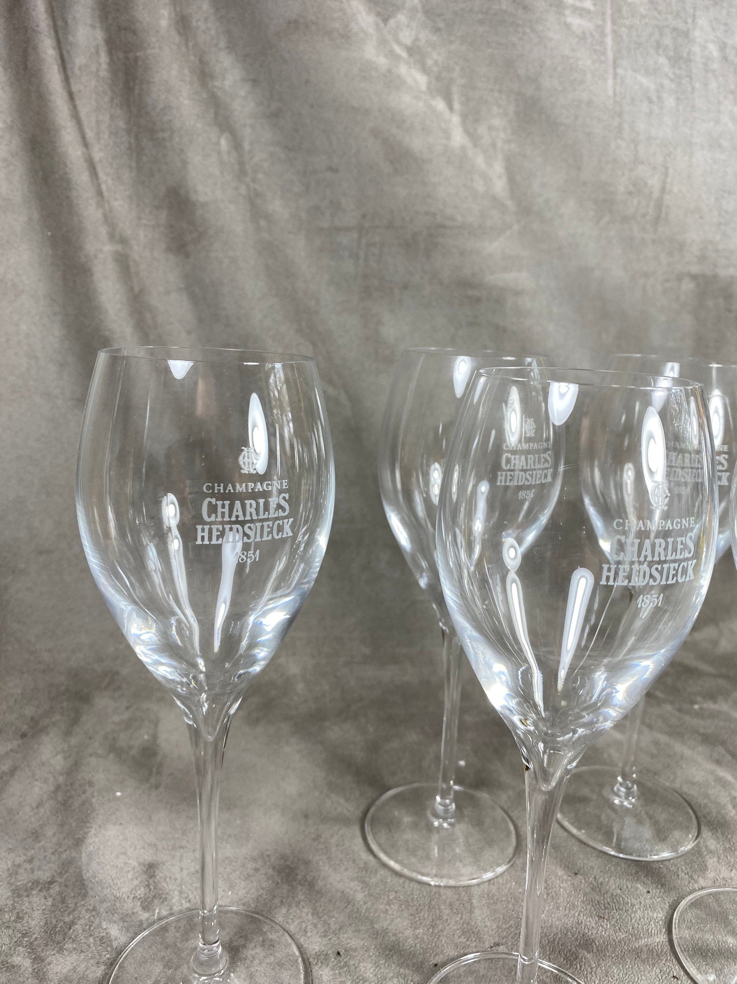 Lot de 6 flutes en cristal  vintage champagne Charles Heidsieck  Années 1980