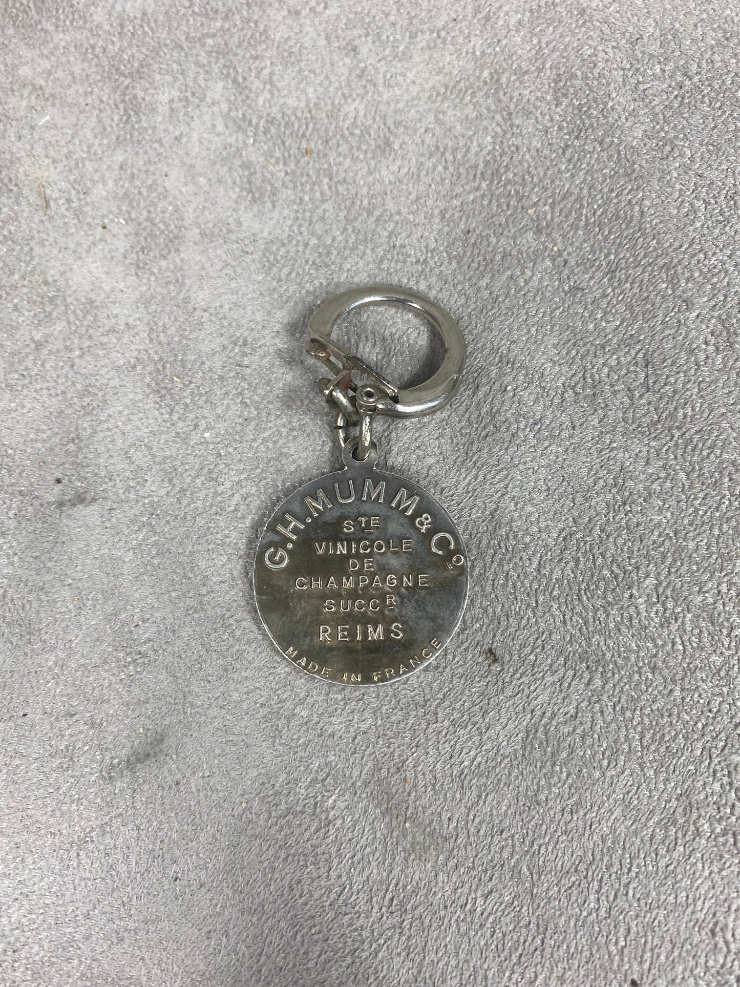 Porte clés champagne Mumm vintage   Made in France Années 1980