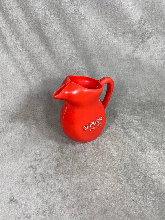 Berger water jug ​​in red plastic Made in France vintage Year 1970