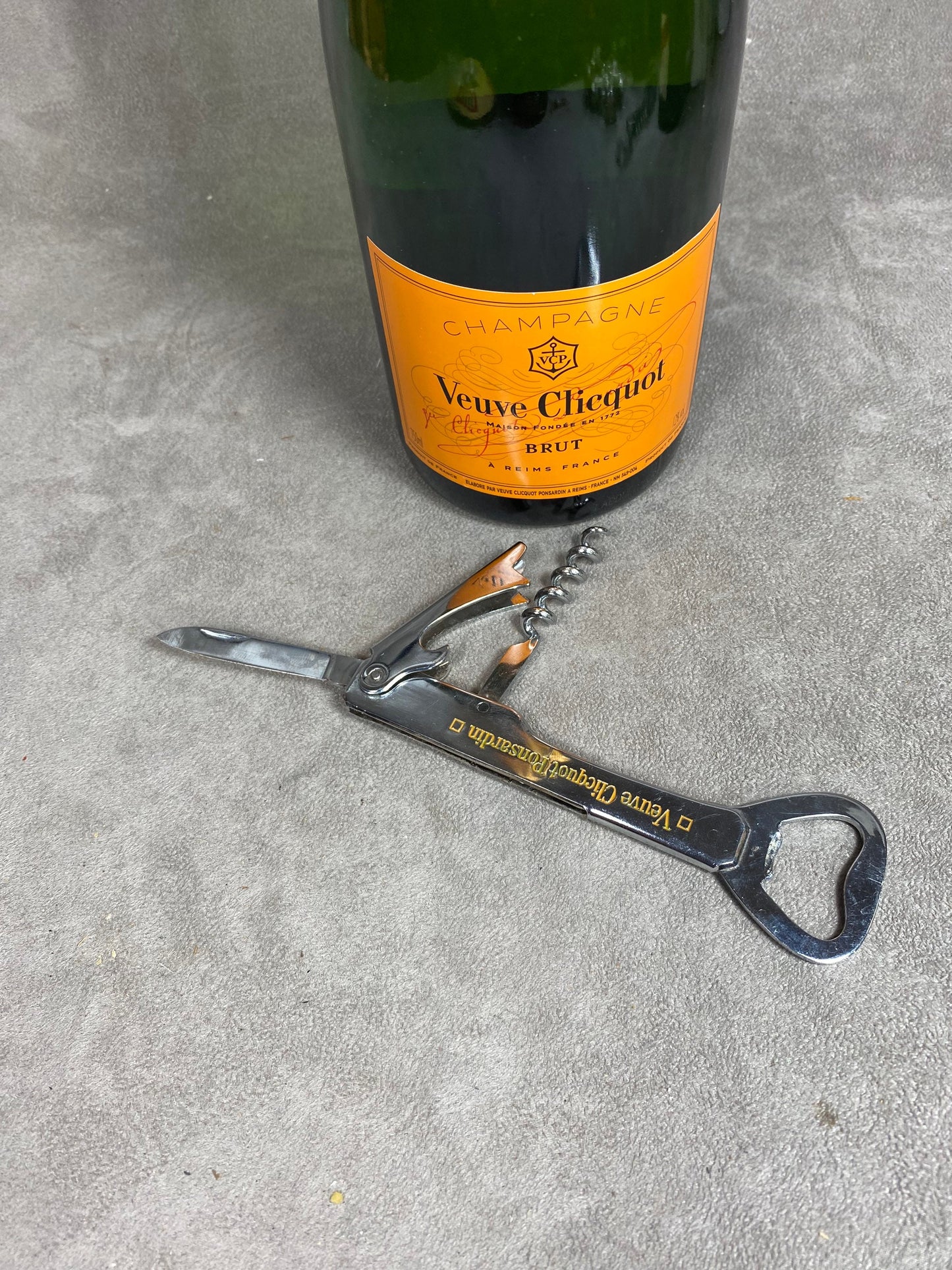 Veuve Clicquot Flaschenöffner, Vintage Stahlkorkenzieher Made in France, Weinsammler, französischer Wein