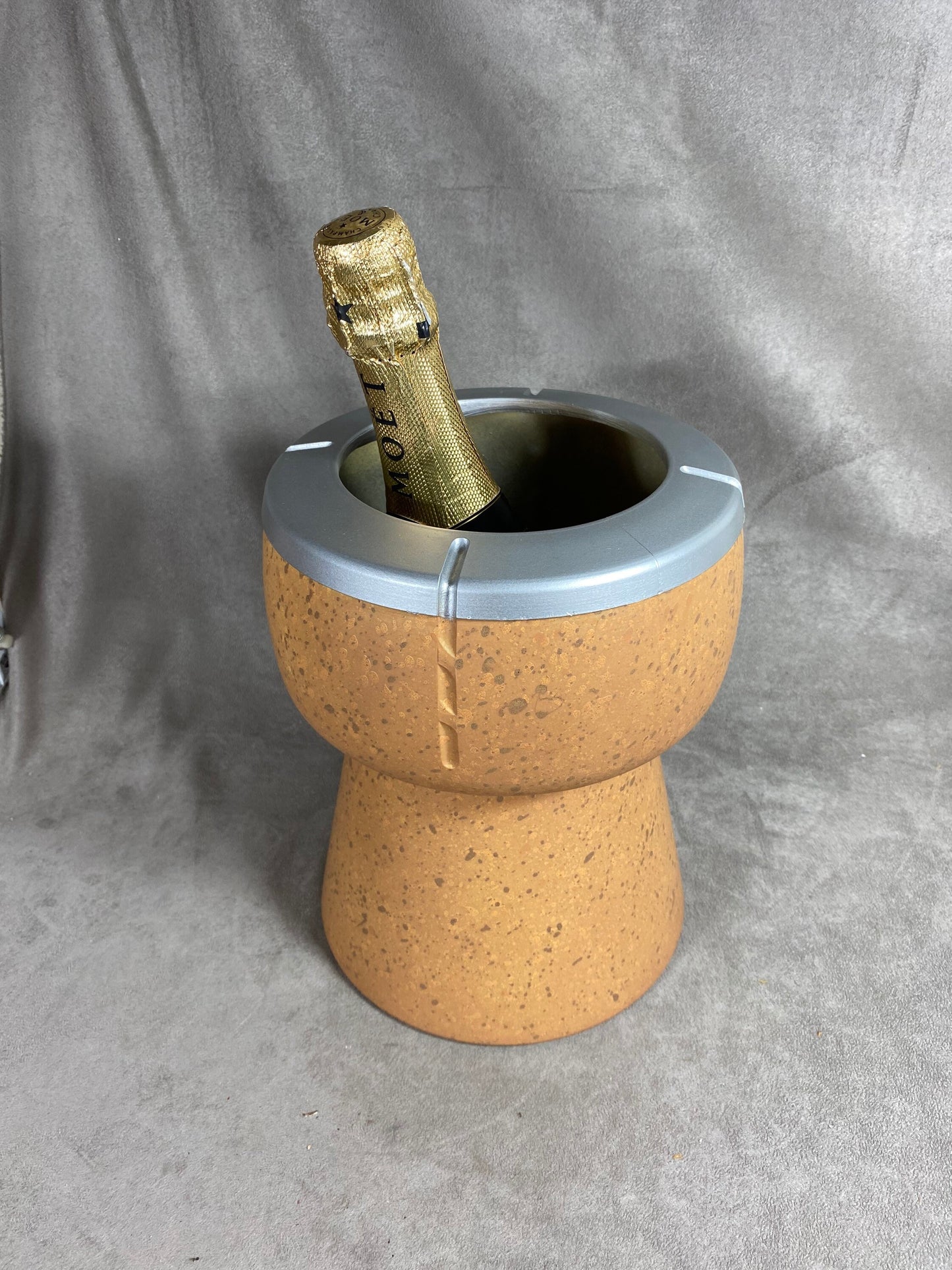 Seau à champagne en plastique vintage en forme de bouchon de champagne Made in france