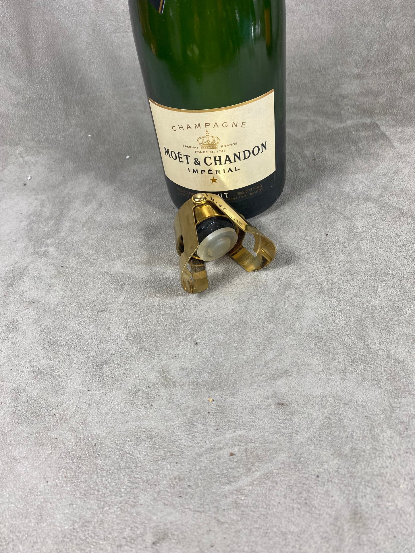 Bouchons stoppeur champagne en plastique Möet & Chandon vintage