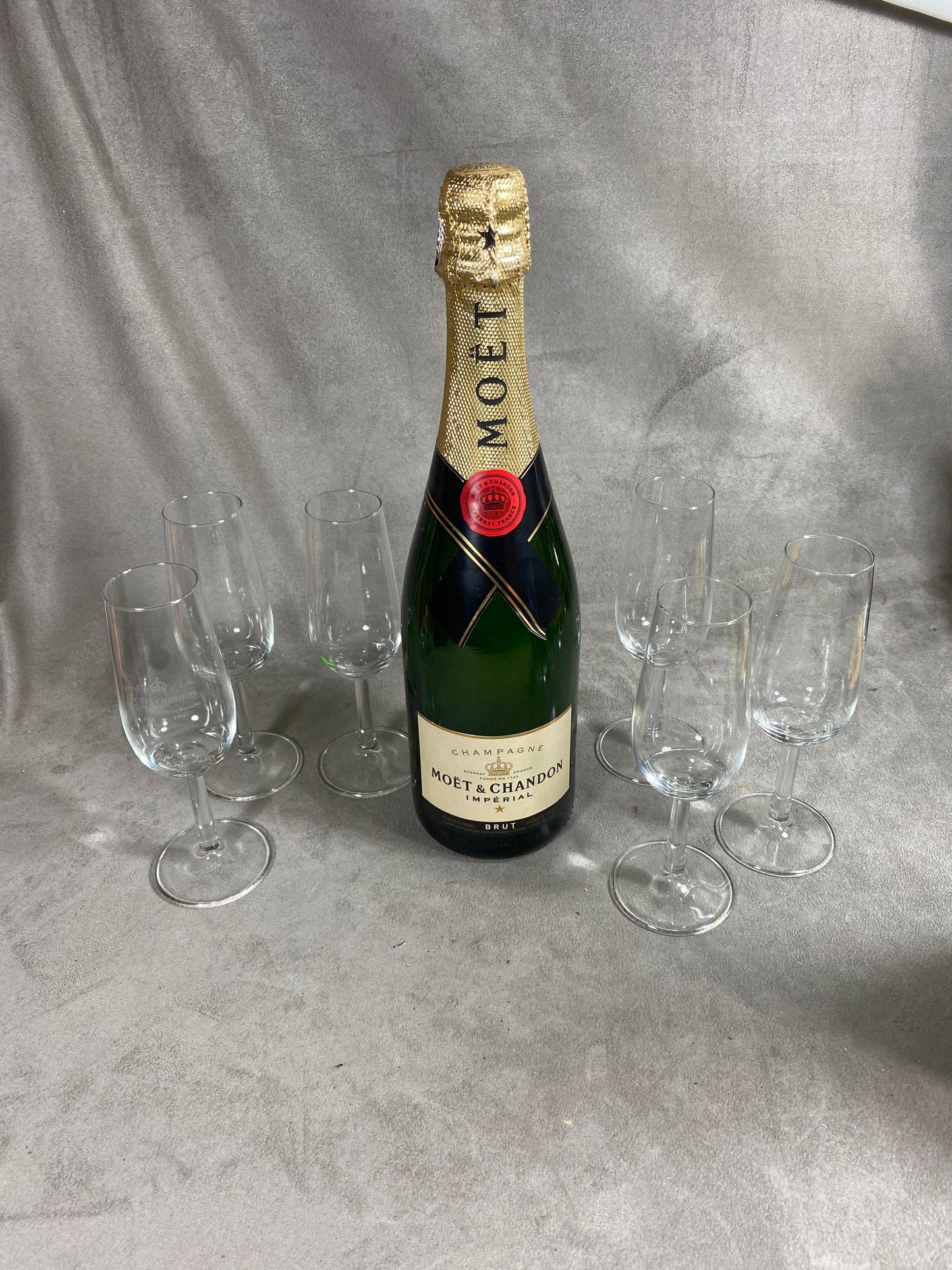 RARE Lot de 6 flutes à champagne Moet et Chandon en cristal vintage spécial 250 ème Anniversaire Made in france