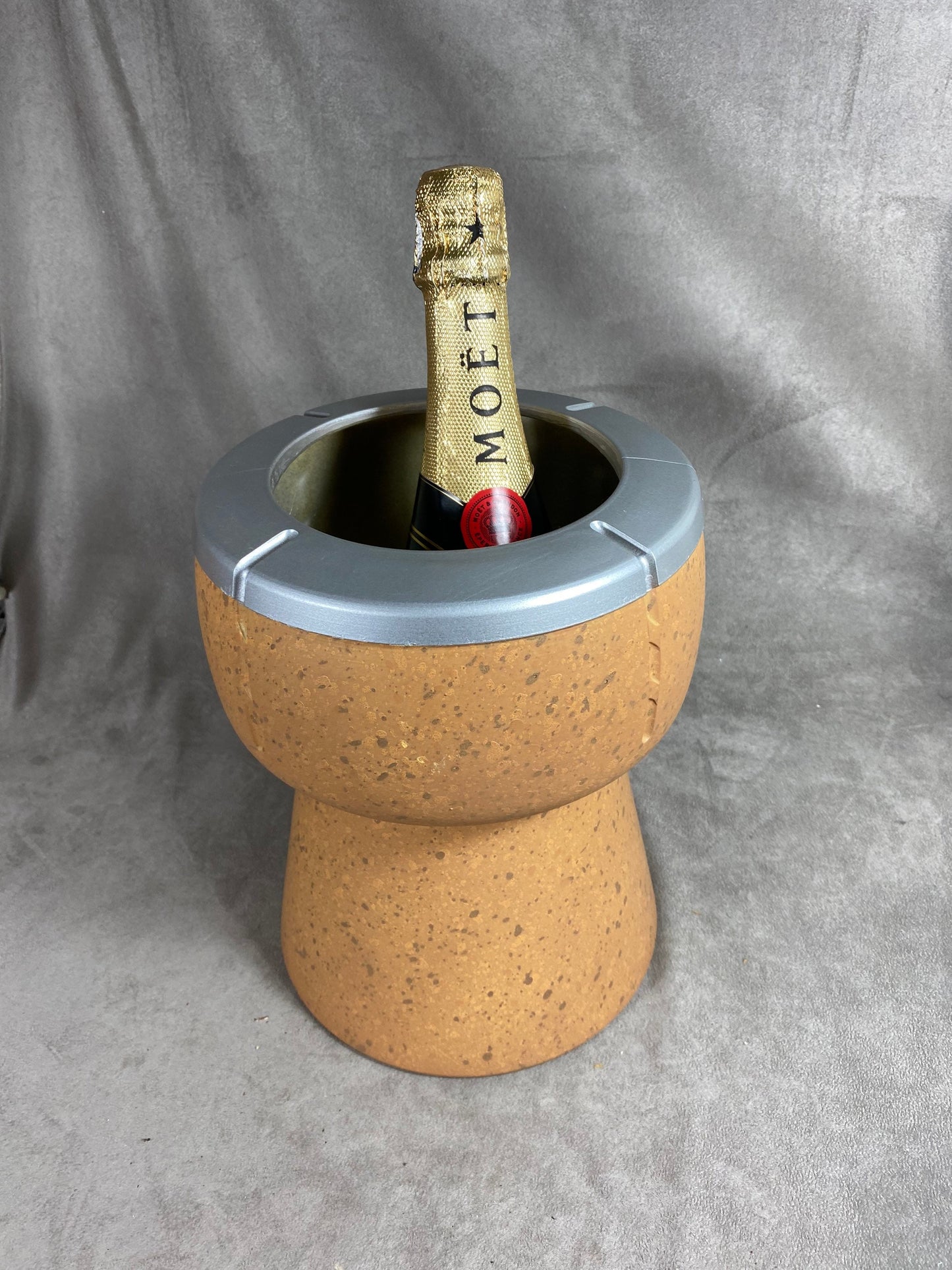 Seau à champagne en plastique vintage en forme de bouchon de champagne Made in france