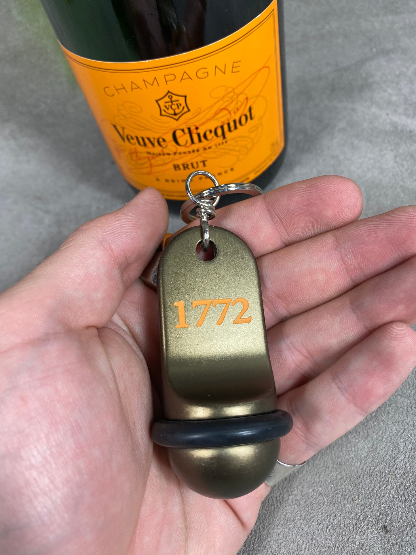 RARE Veuve Clicquot metal key ring for hotel room Made in France