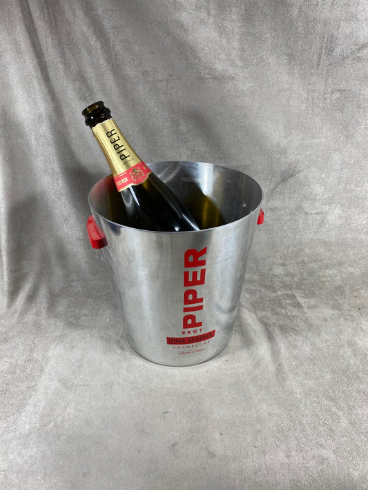 Seau à champagne métal et rouge vintage Piper-Heidsieck  Années 1990