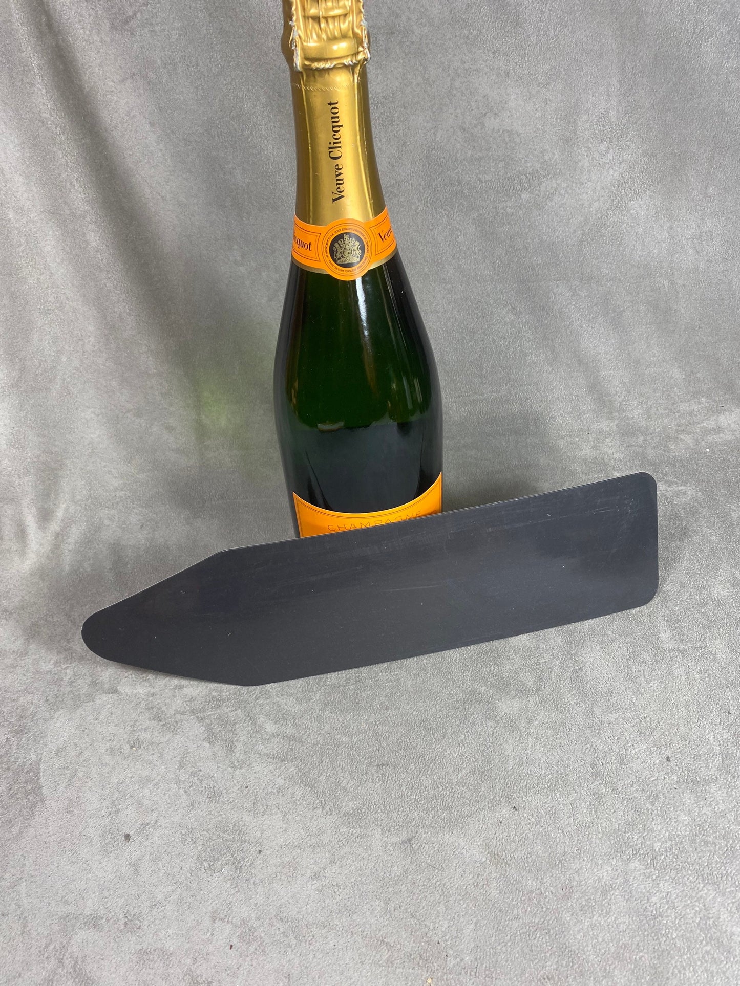 Veuve Clicquot magnet panneau aimanté flèche orange Arrow Année 1990