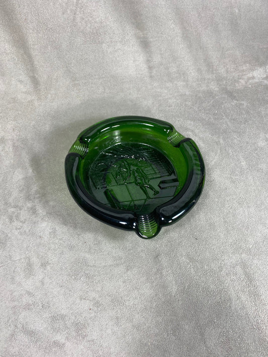 Green glass ashtray with decoration of a champagne wine worker working / handmade at the Reims glassworks