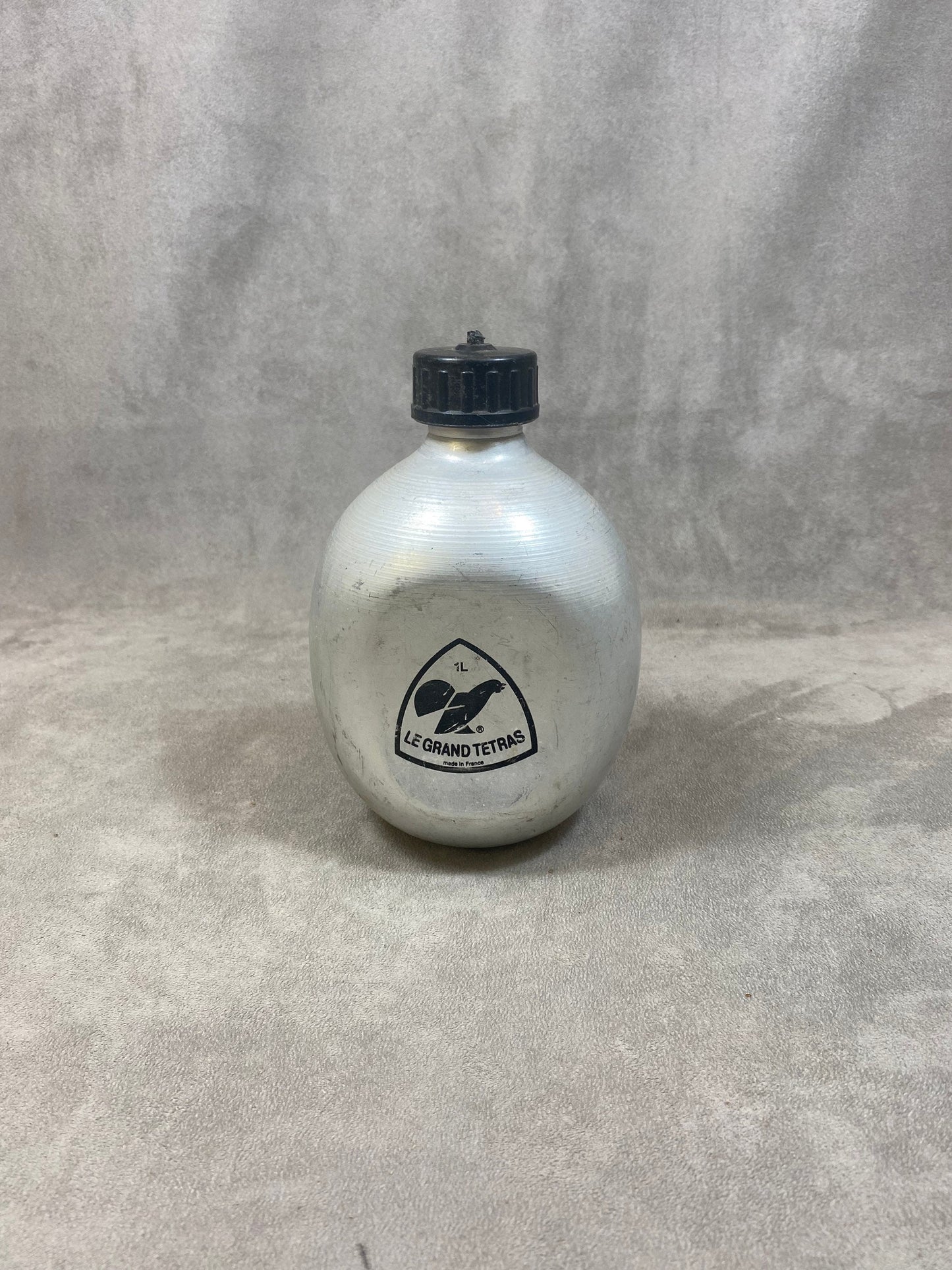 Le Grand Tétras aluminum bottle with vintage mechanical cap, capacity 0.5 liters, Made in France