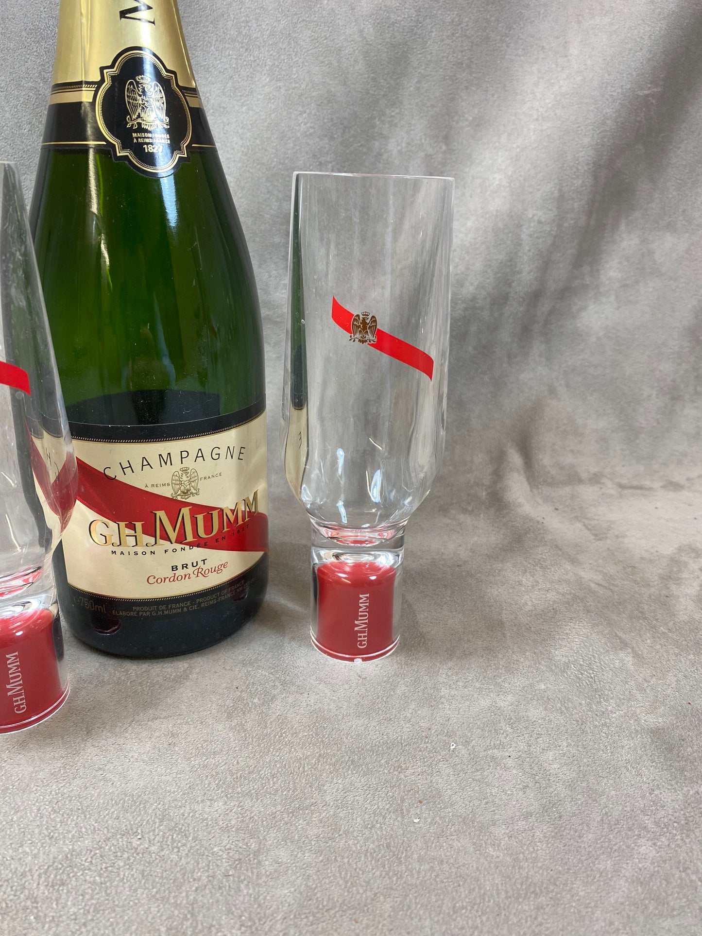 Lot de 2 flutes à champagne en plastique Champagne MUMM France |vintage Made in France