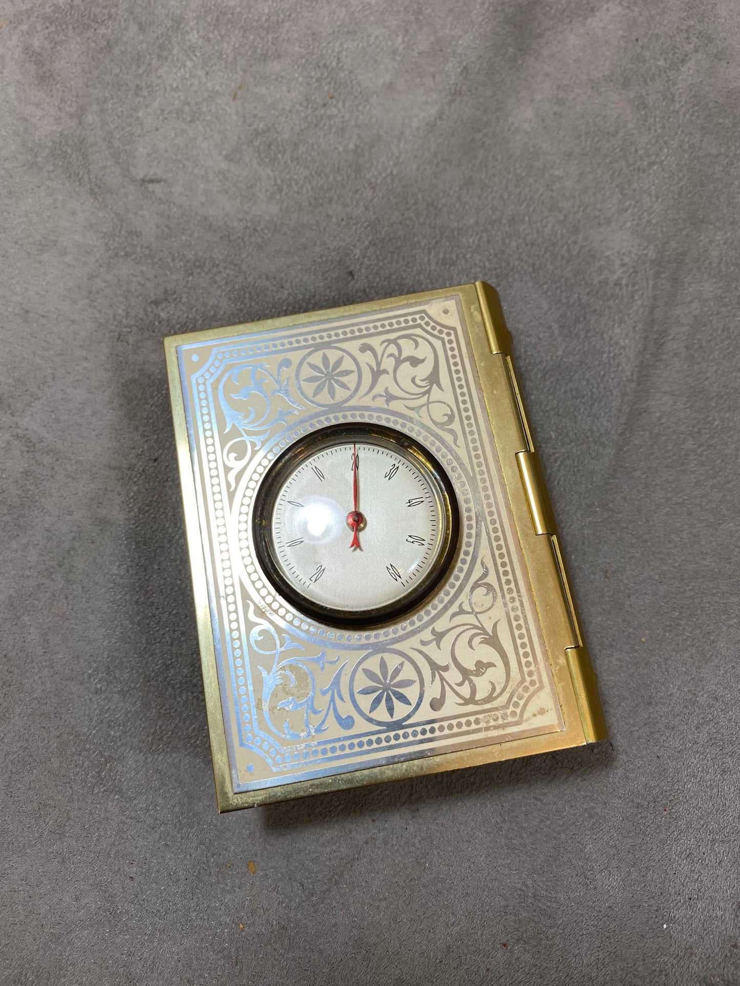 Distributeur boite à cigarette en bois et métal doré en forme de livre avec thermomètre   vintage Made in France