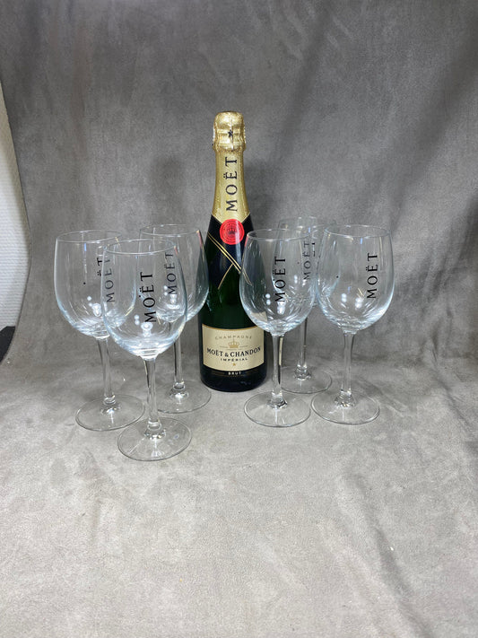 SELTENES Set mit 6 Vintage-Champagnerflöten aus Kristall von Moet et Chandon, hergestellt in Frankreich