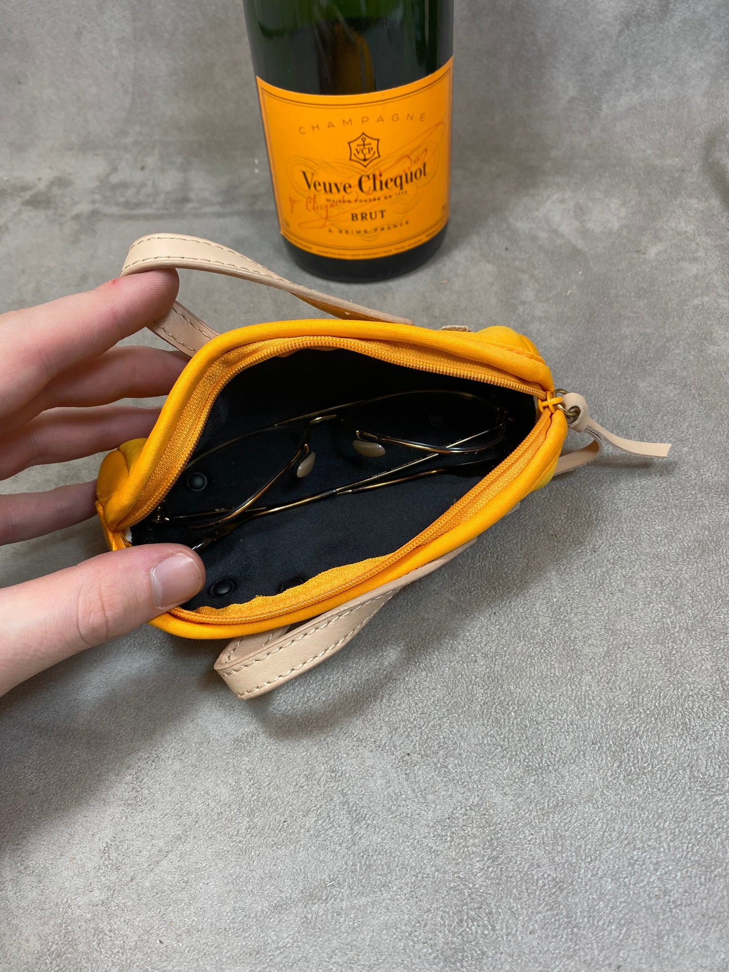 Veuve Clicquot champagne glasses case bag Made in France