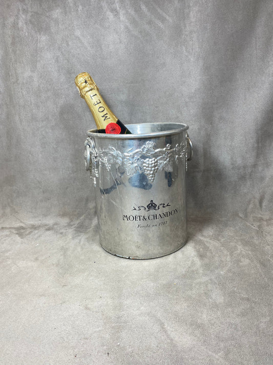 RARE Möet &amp; Chandon aluminum champagne bucket with vintage grape decoration 1980 Made in France