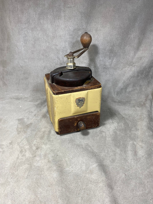 Peugeot Frères beige sheet metal and wood coffee grinder, EX model, dated between 1947 and 1960, Shabby chic, Made in France