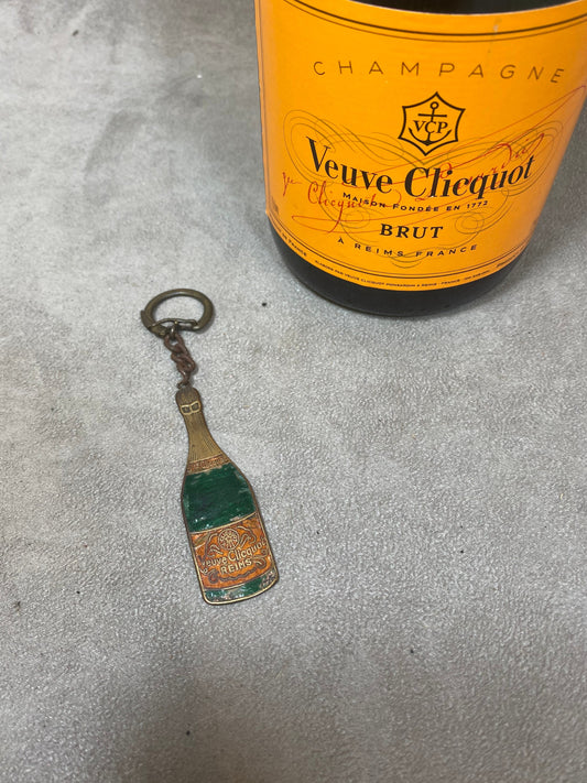 RARE Veuve Clicquot metal key ring with champagne bottle decoration Made in France 1960s