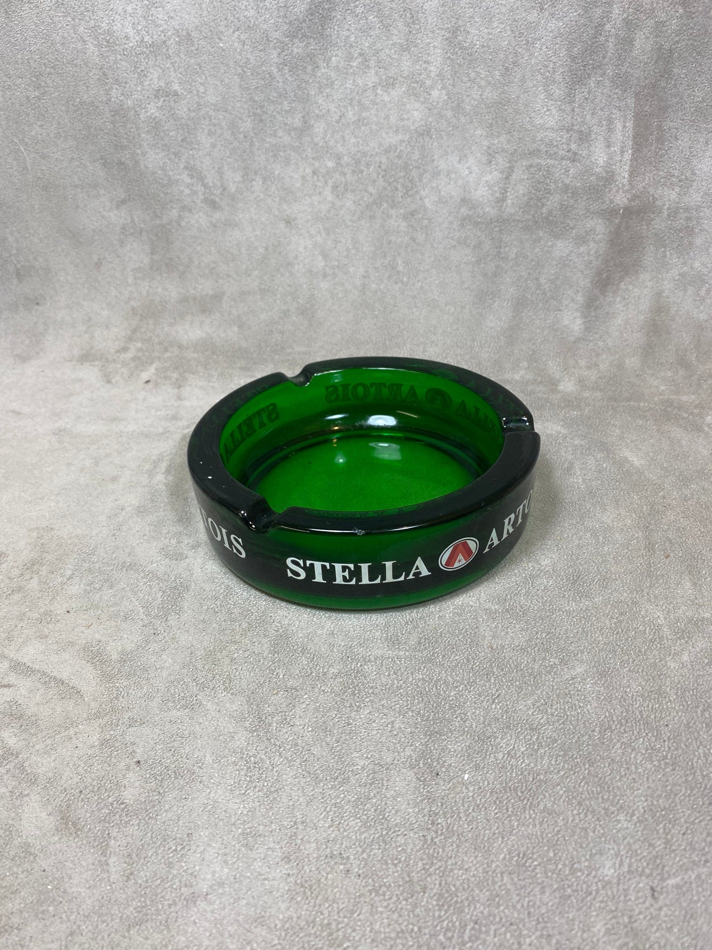 Vintage Stella Artois Grüner Glas Aschenbecher Made in France 1980er Jahre