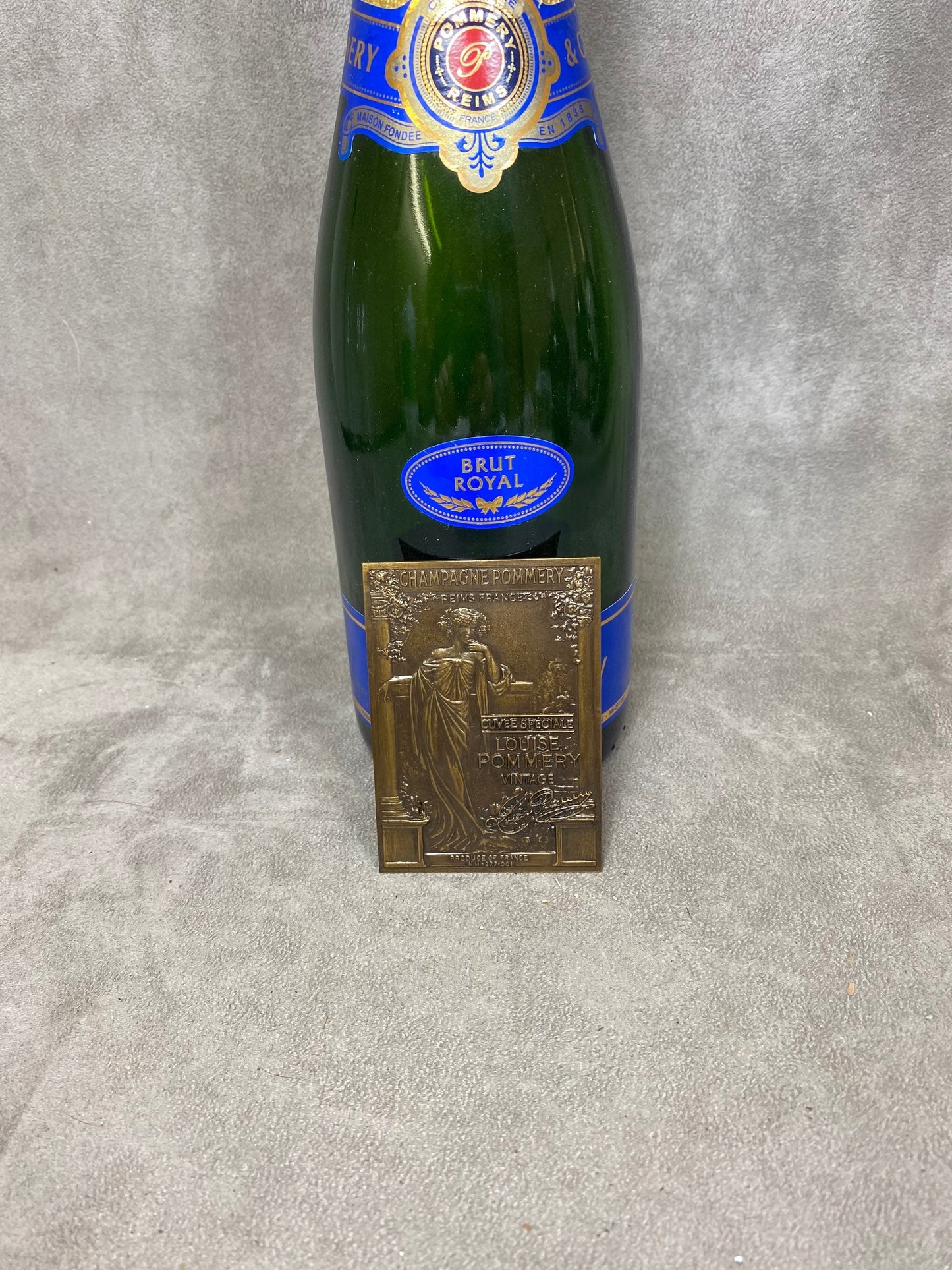 RARE Magnet Pommery Cuvée Louise vintage Années 1950