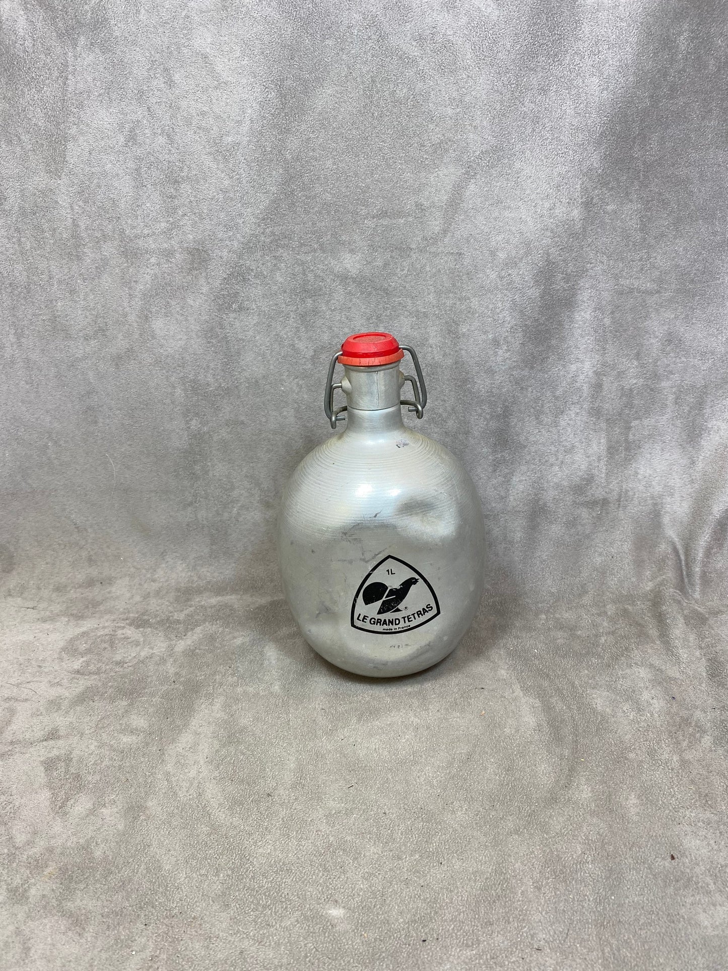 Le Grand Tétras aluminum bottle with vintage mechanical cap, capacity 0.5 liters, Made in France