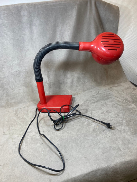 Vintage design desk lamp in red plastic Italian vintage design Made in Italy 1970