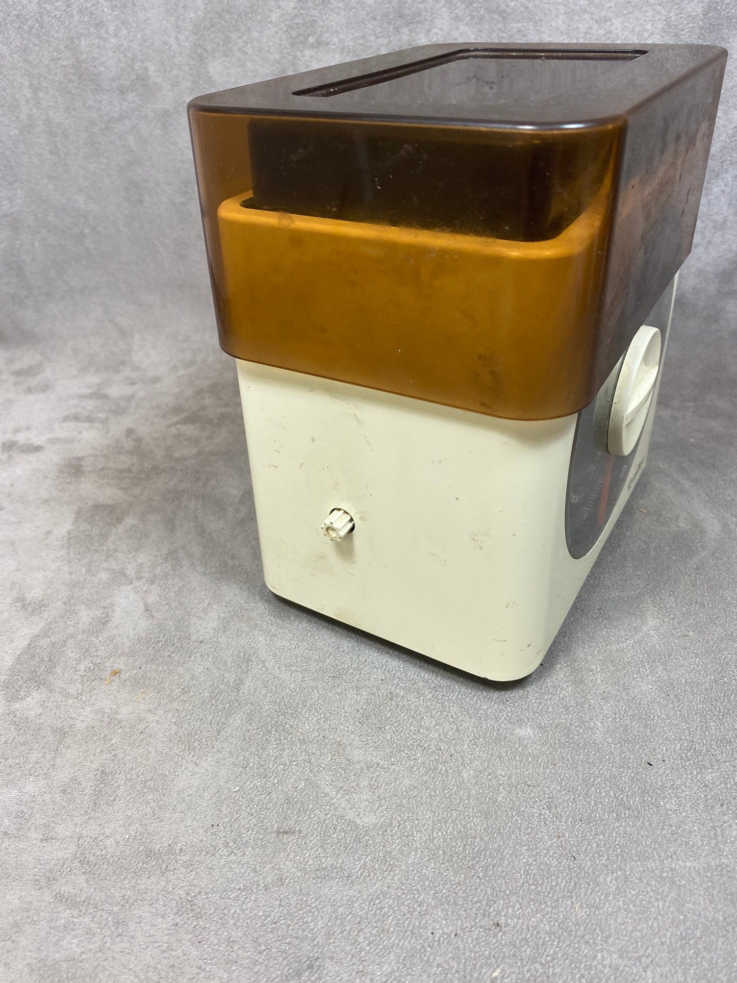 Terraillon beige scale with vintage green numbers 3 kg scale Made in France