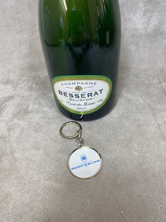 Porte clés champagne Besserat de Bellefon en métal Made in France Années 1980