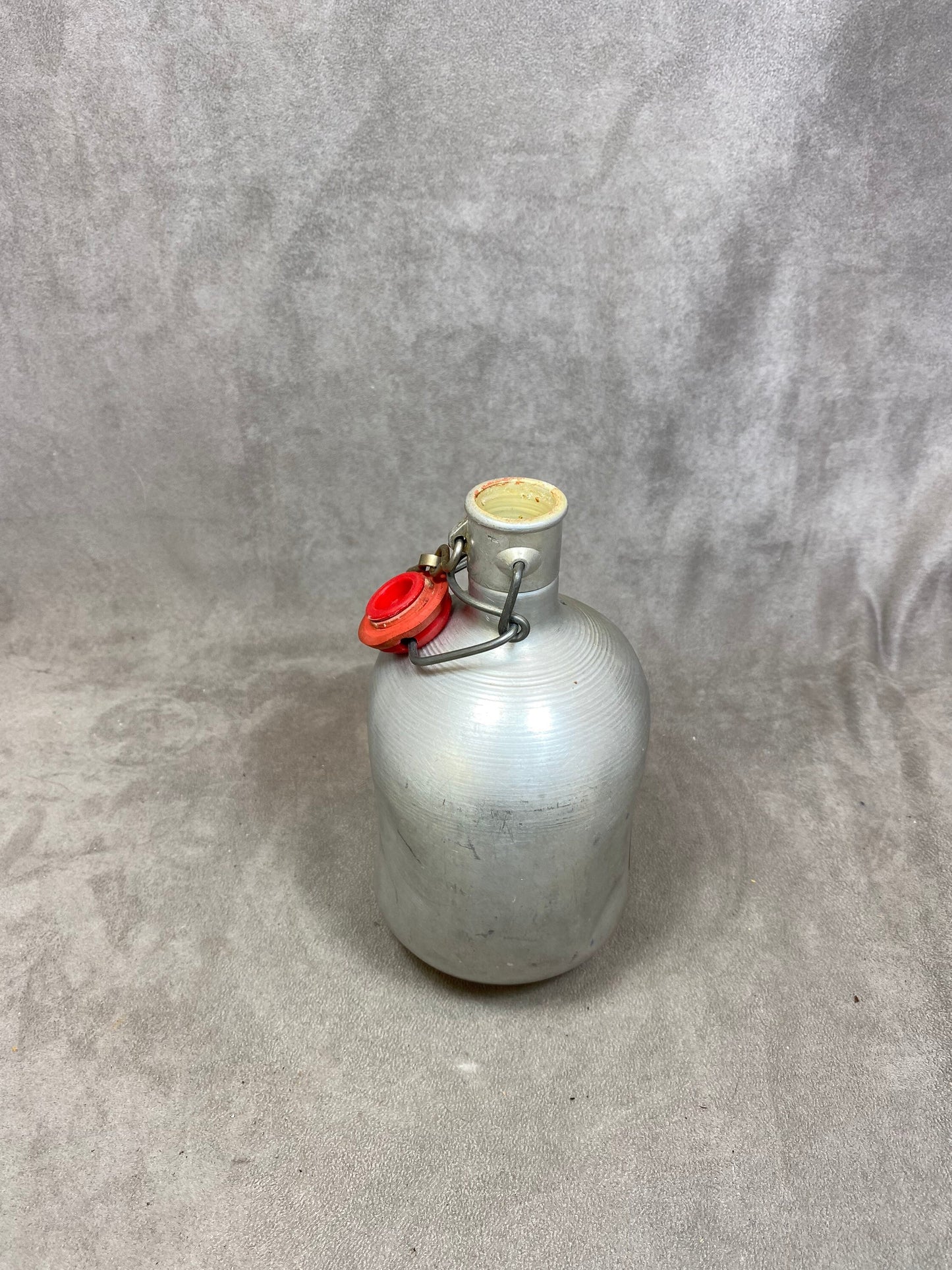 Le Grand Tétras aluminum bottle with vintage mechanical cap, capacity 0.5 liters, Made in France