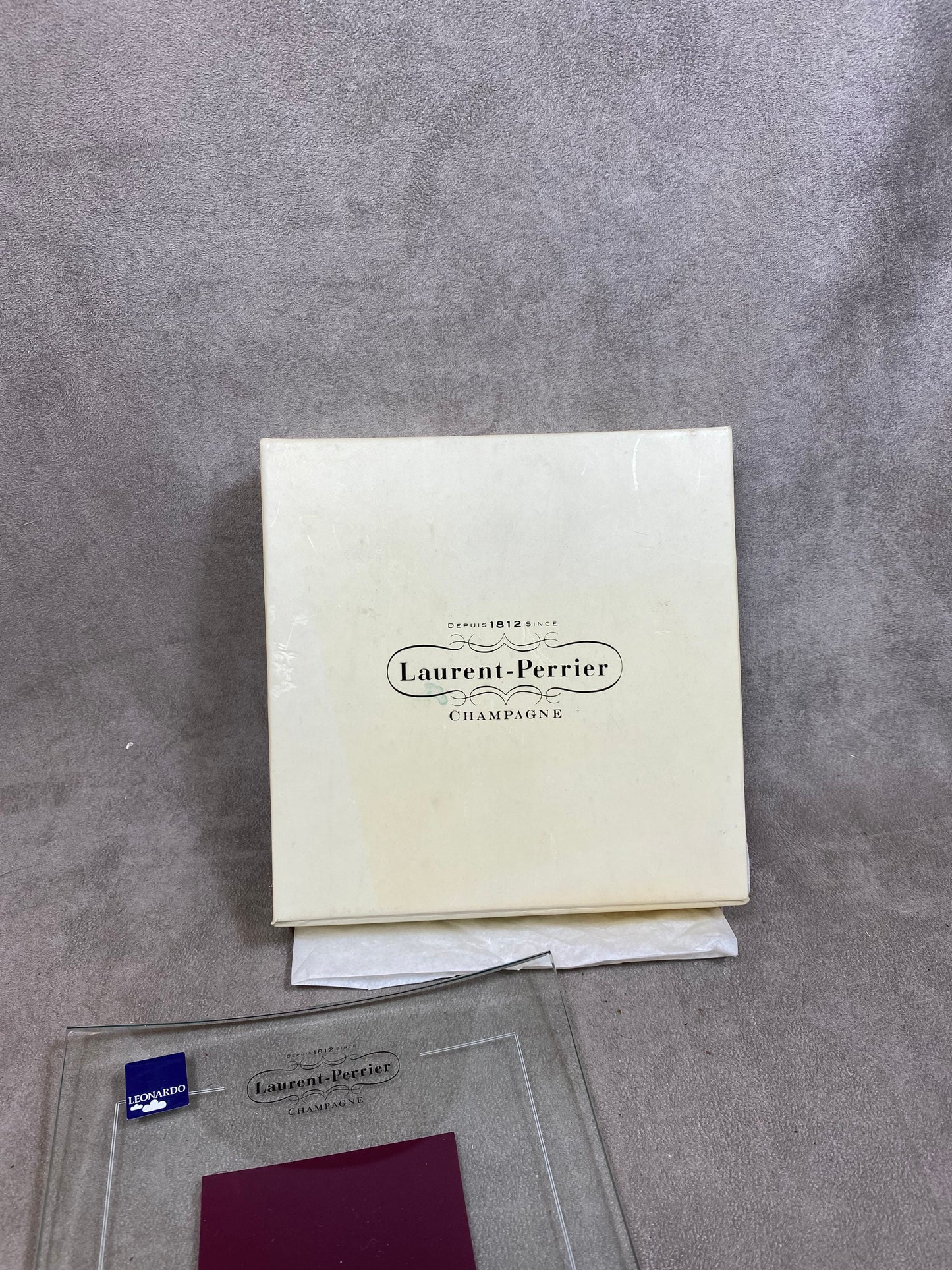 Vide de poche champagne Laurent-Perrier en verre vintage Made in France