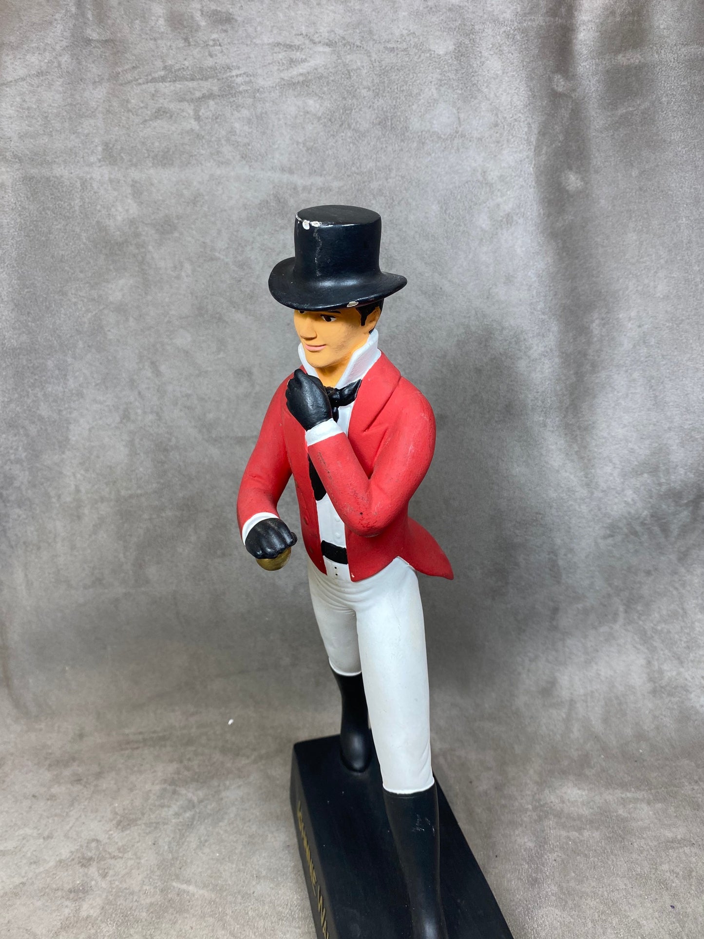 RARE Johnnie Walker Striding Man Figurine en plâtre vintage 1970