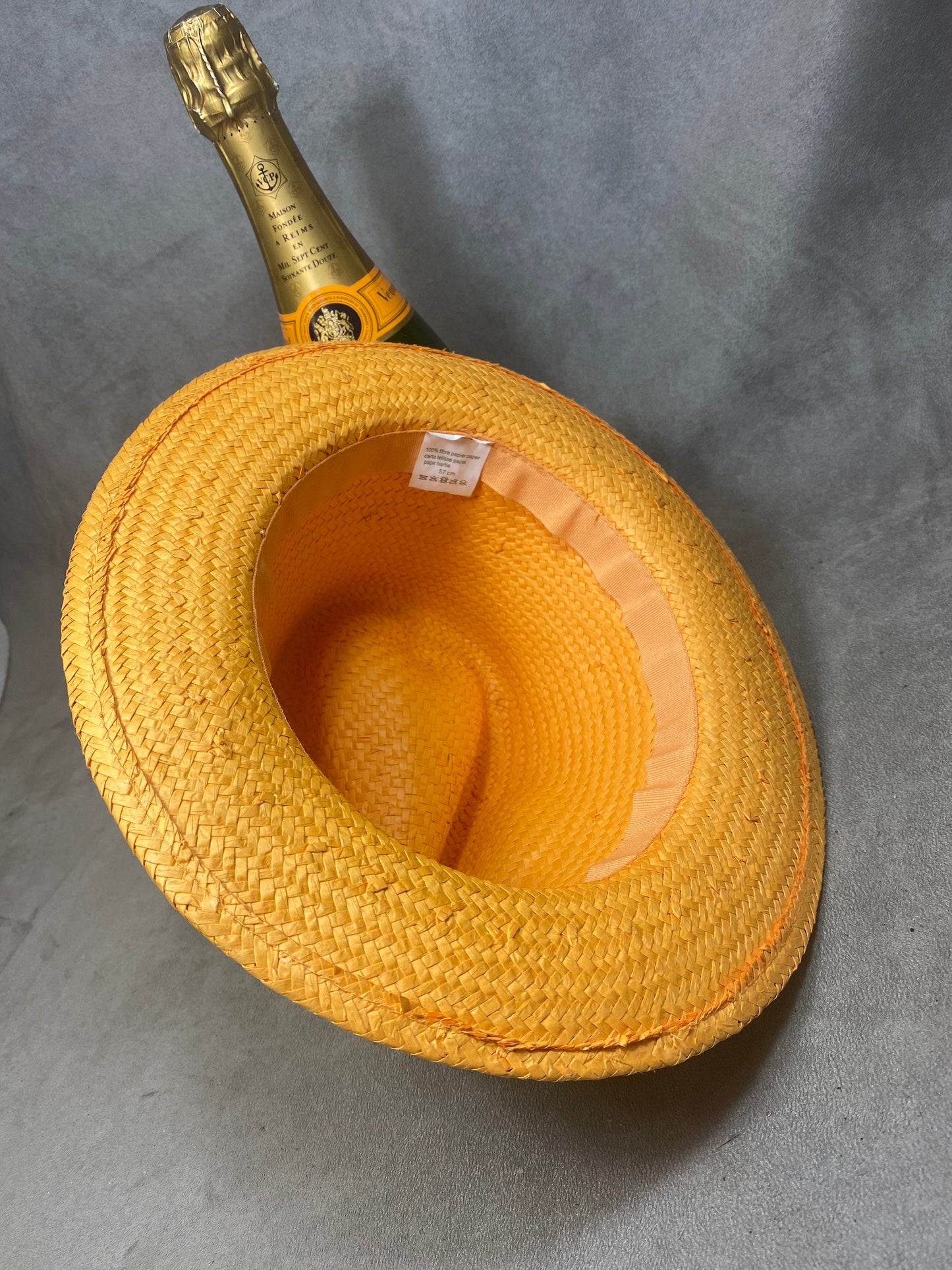 RARE Chapeau de paille Champagne Veuve Clicquot Ponsardin vintage en paille