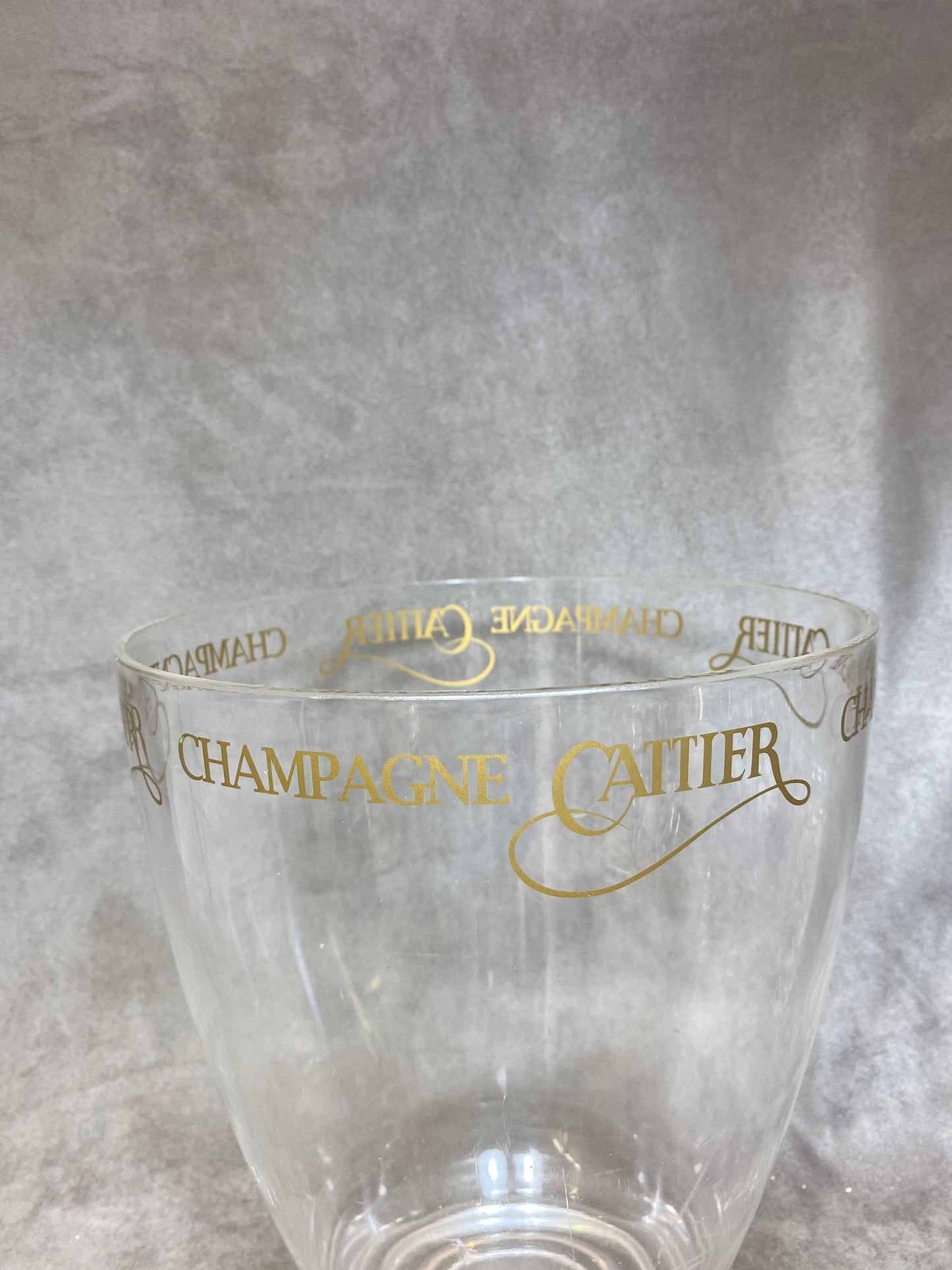 Seau à Champagne Cattier en plastique transparent vintage Made in France