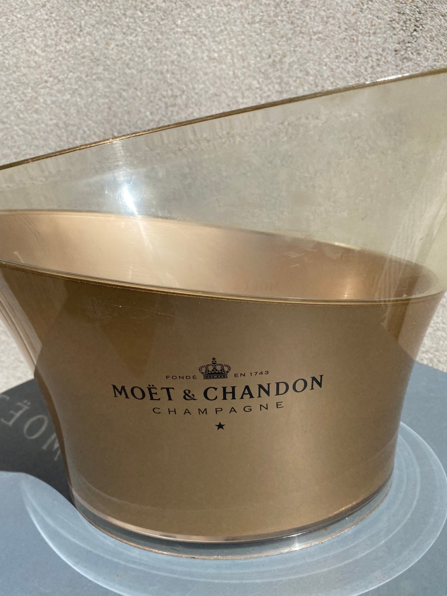 RARE Möet &amp; Chandon vintage 1990 plexiglass champagne bucket basin Made in France