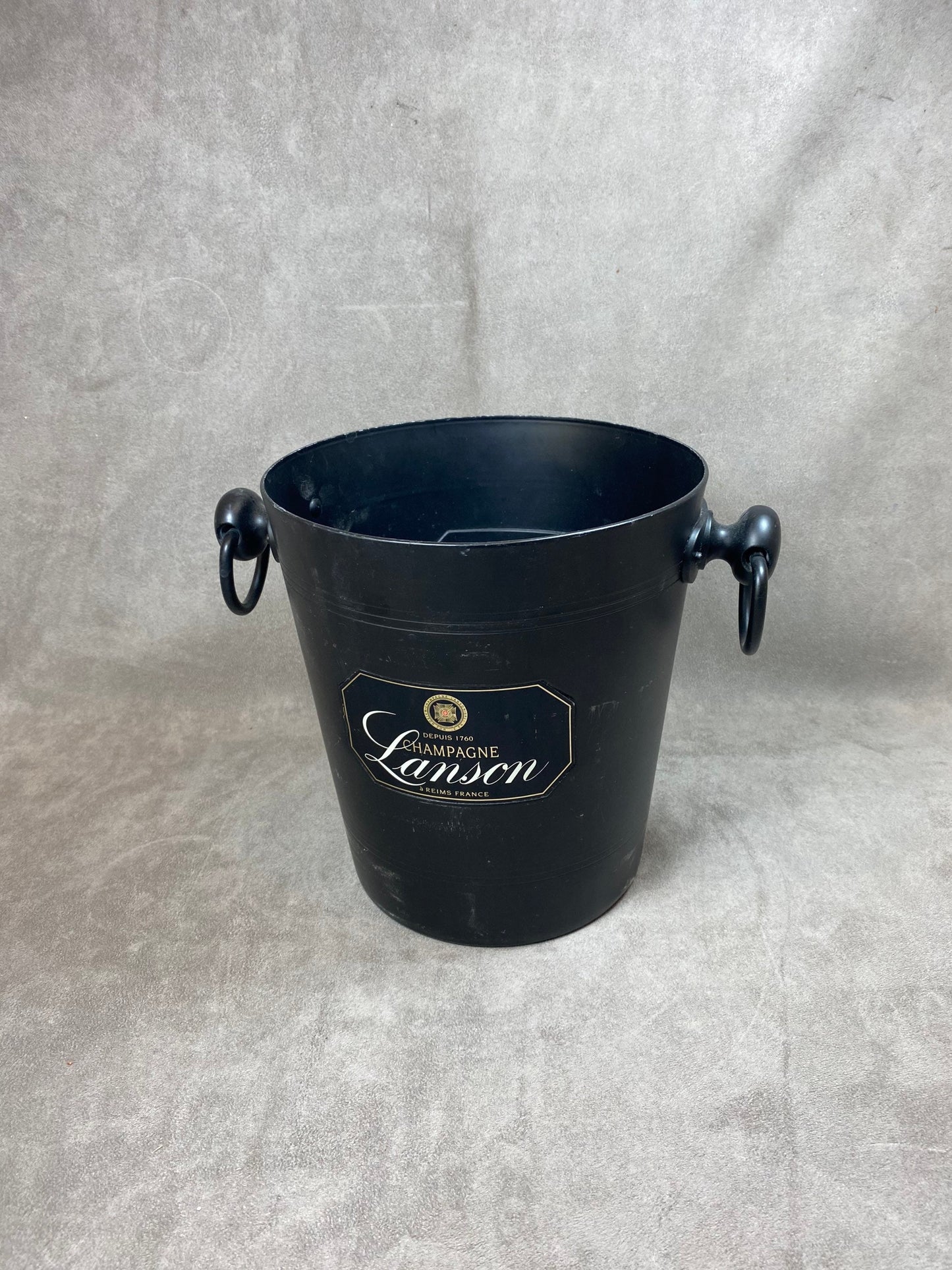 Seau à champagne Lanson  en aluminium noir  Champagne Lanson vintage