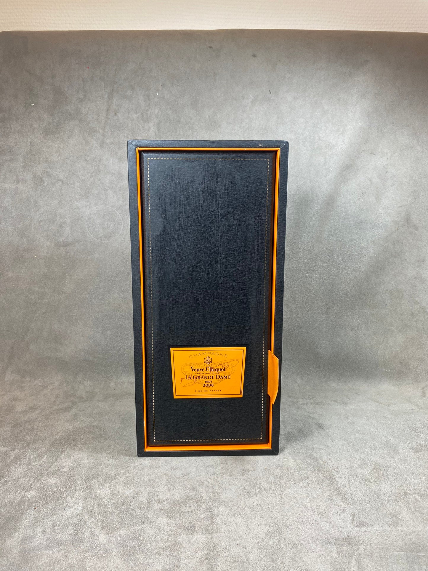 Veuve Clicquot schwarzer Flaschenhalter La Grande Dame Clicquot 2006er