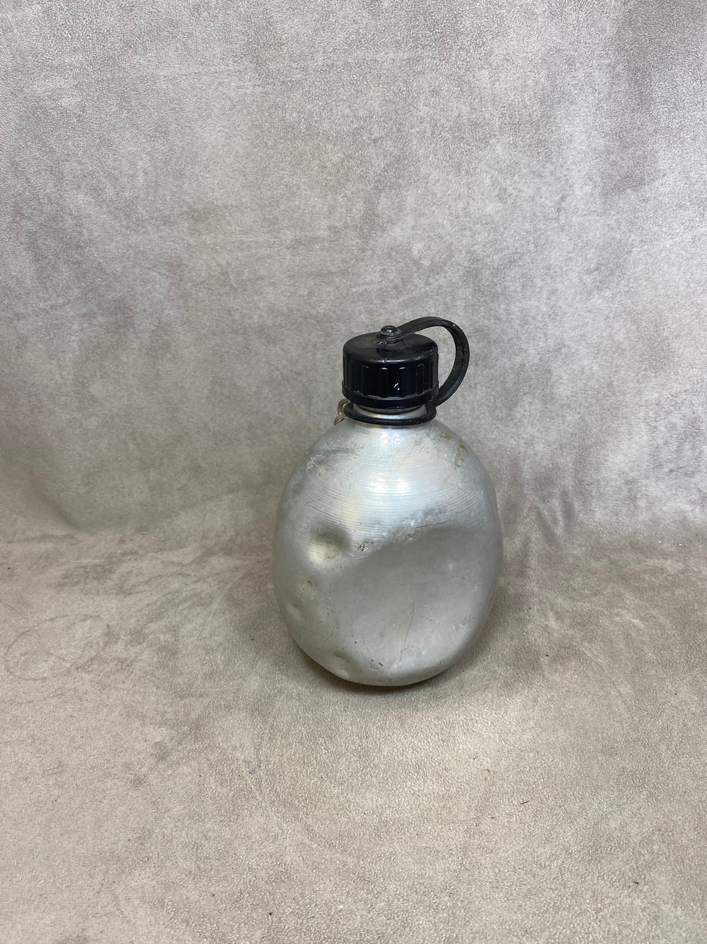 Le Grand Tétras aluminum bottle with vintage mechanical cap, capacity 0.5 liters, Made in France