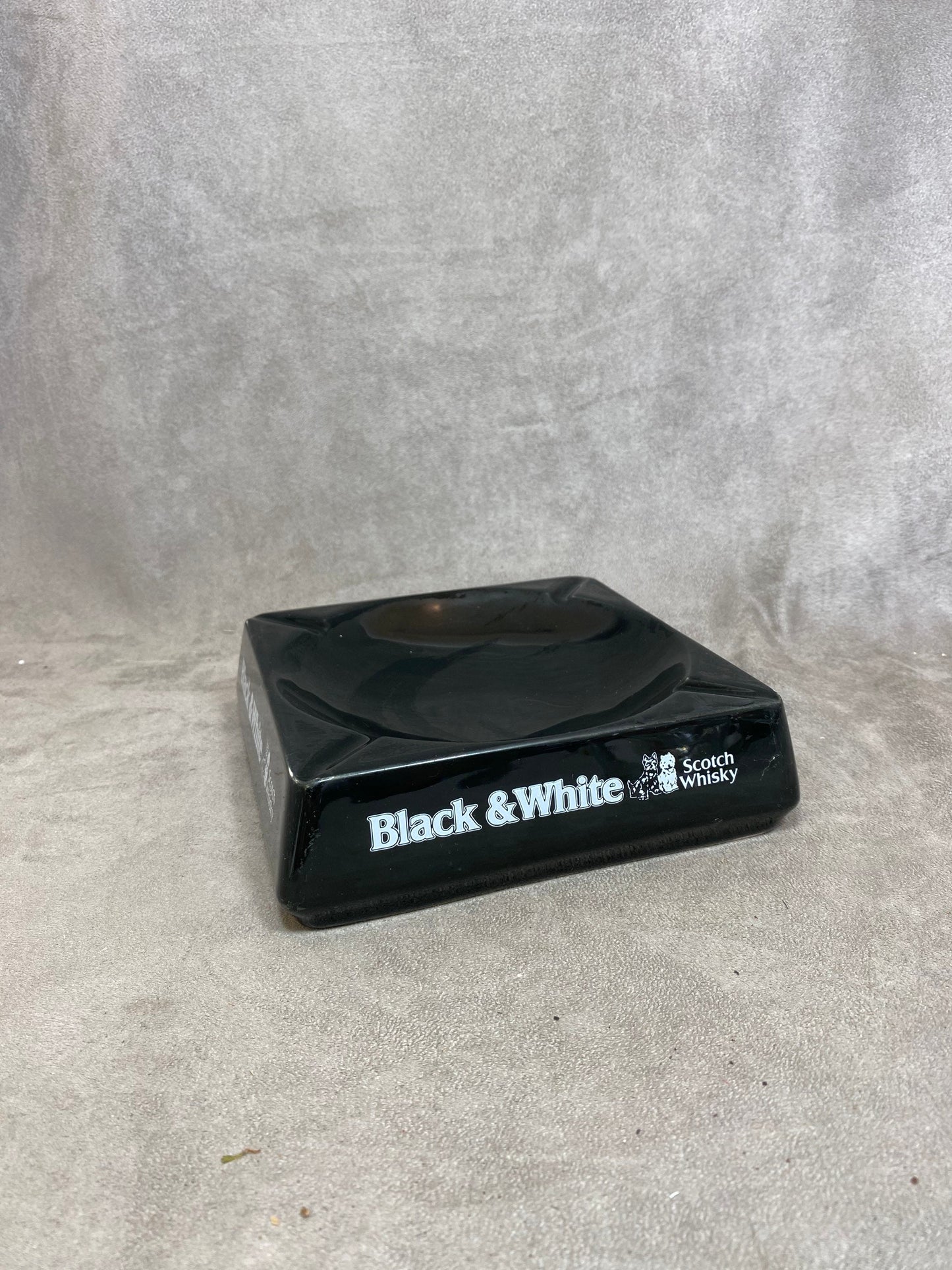 Vintage Black&amp;White Whisky Ceramic Ashtray Made in England Wade 1990s