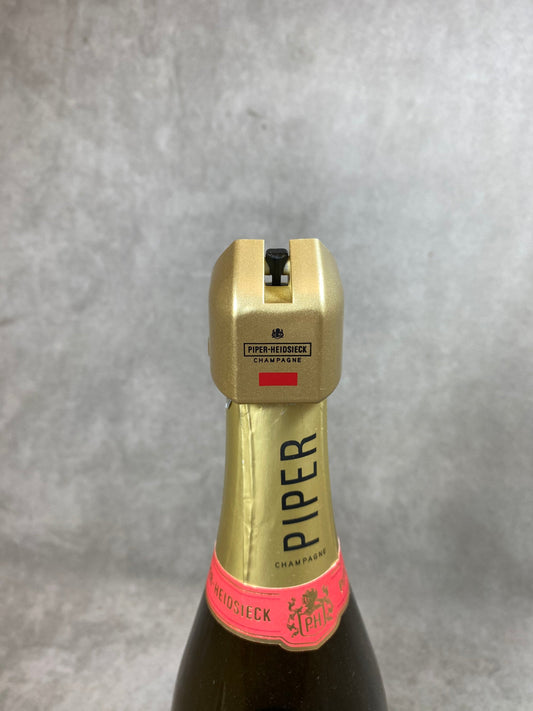 Bouchon stoppeur en plastique Champagne Piper pour bouteille de champagne entamée