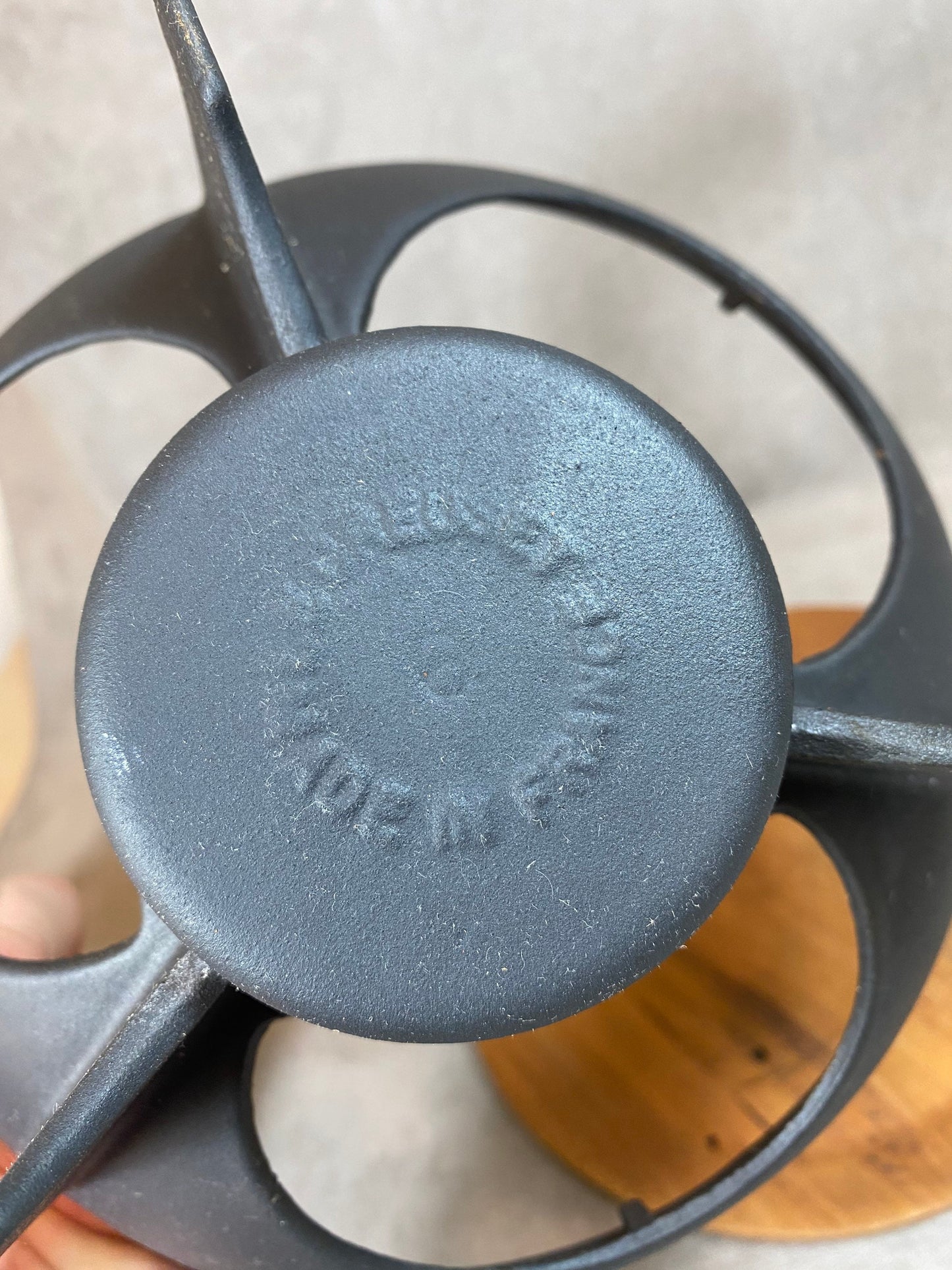 Appareil a fondue vintage en fonte emaillée Le Creuset Made in France