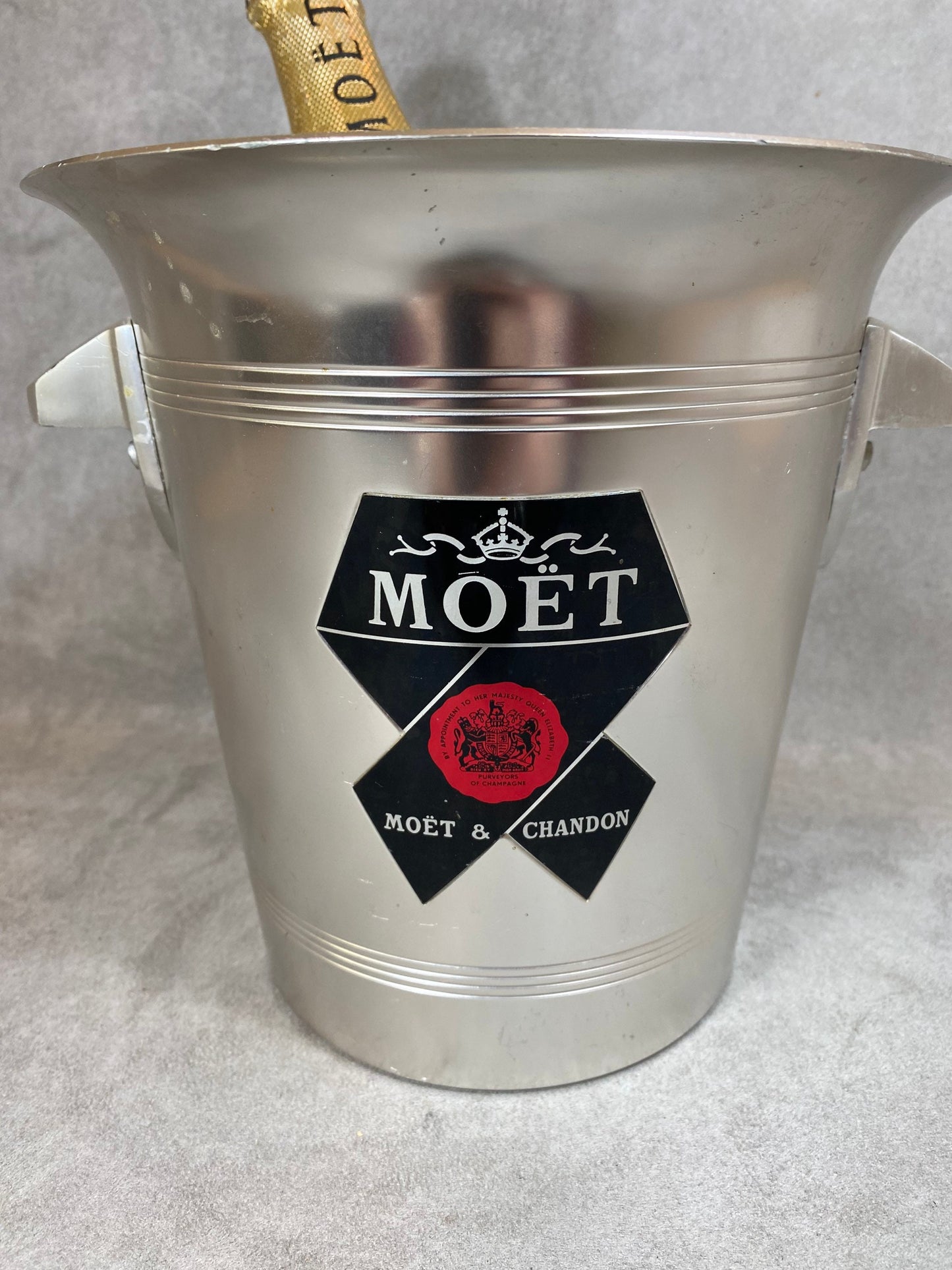 Seau à champagne en aluminium Möet & Chandon vintage 1970 Made in France