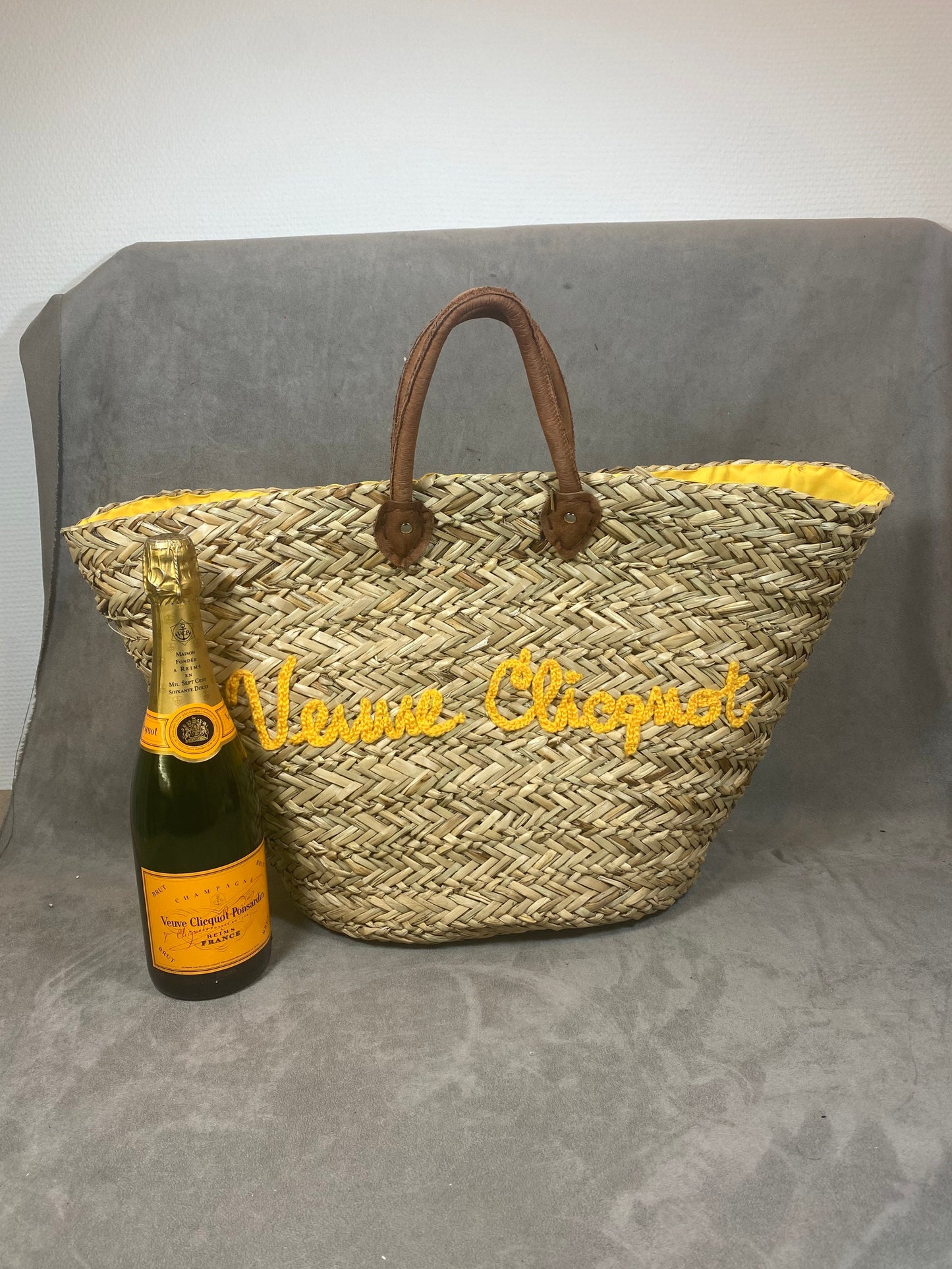 VERY RARE Sac de plage en osier champagne Veuve Clicquot vintage Made in France