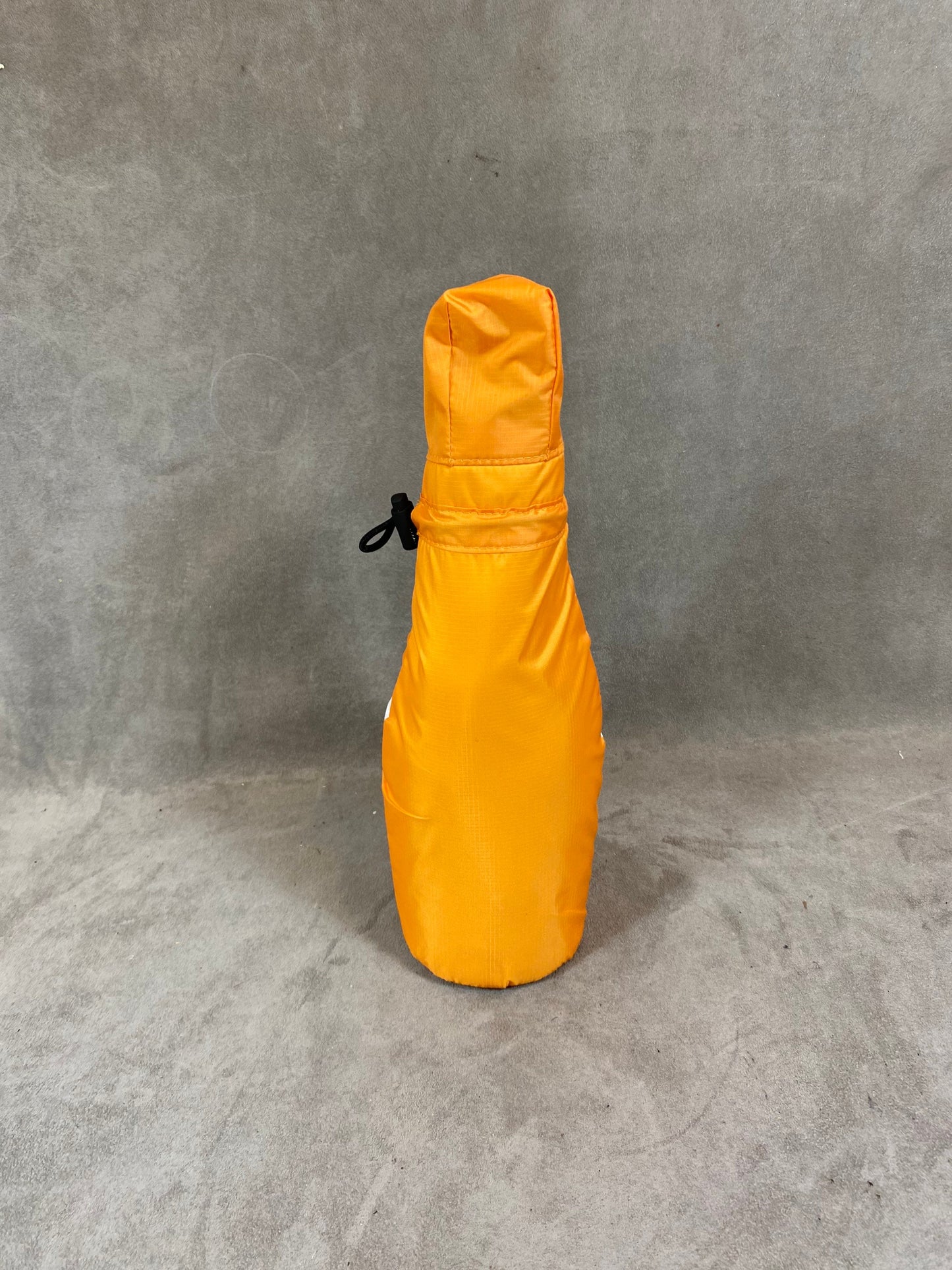 RARE Veuve ClicquotX K-WAY Bottle bag also serving as a vintage satchel 2000s