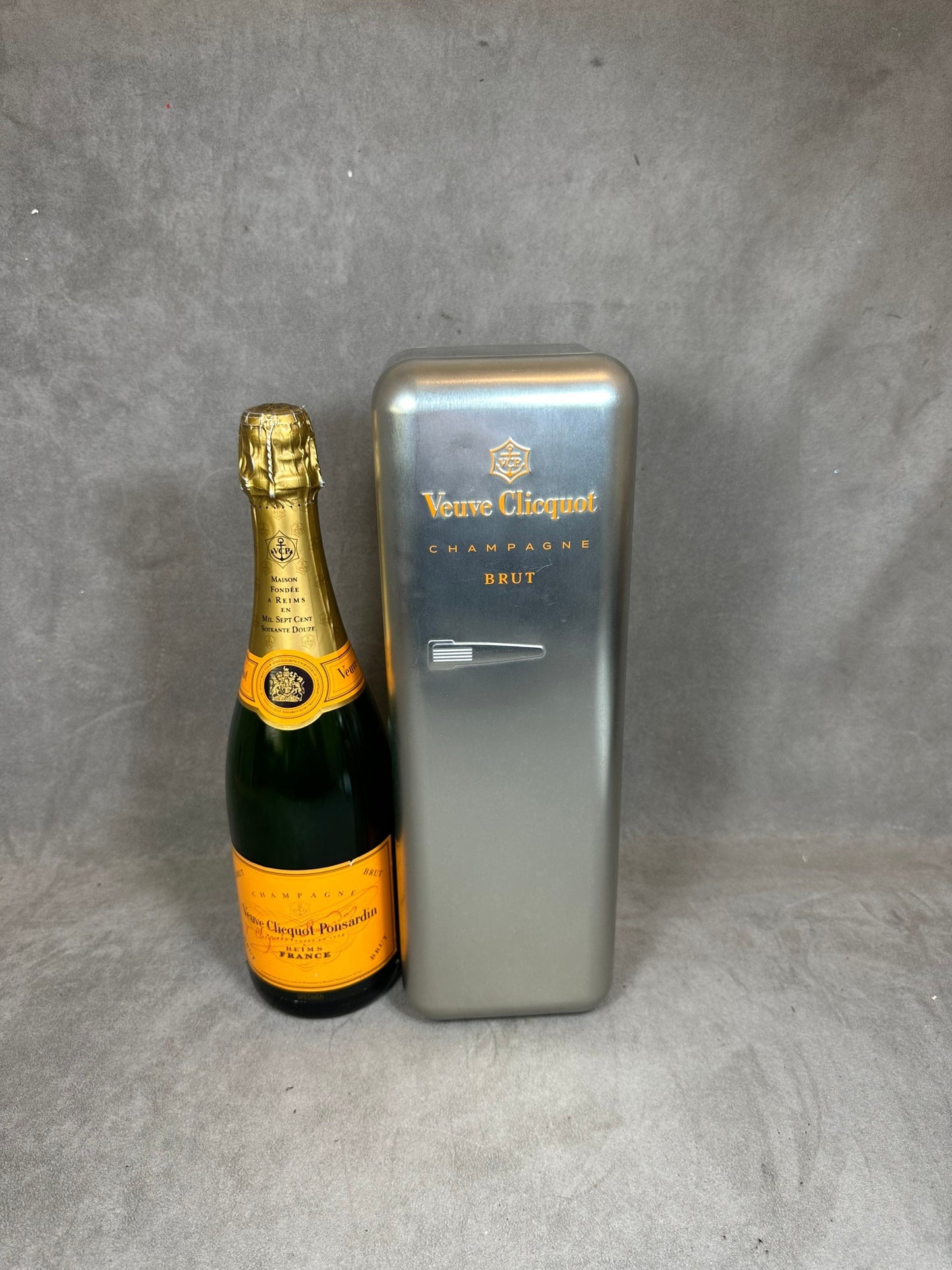 Veuve Clicquot stainless steel refrigerator for champagne bottle Veuve Clicquot box, French Champagne, Champagne Gift Made in France