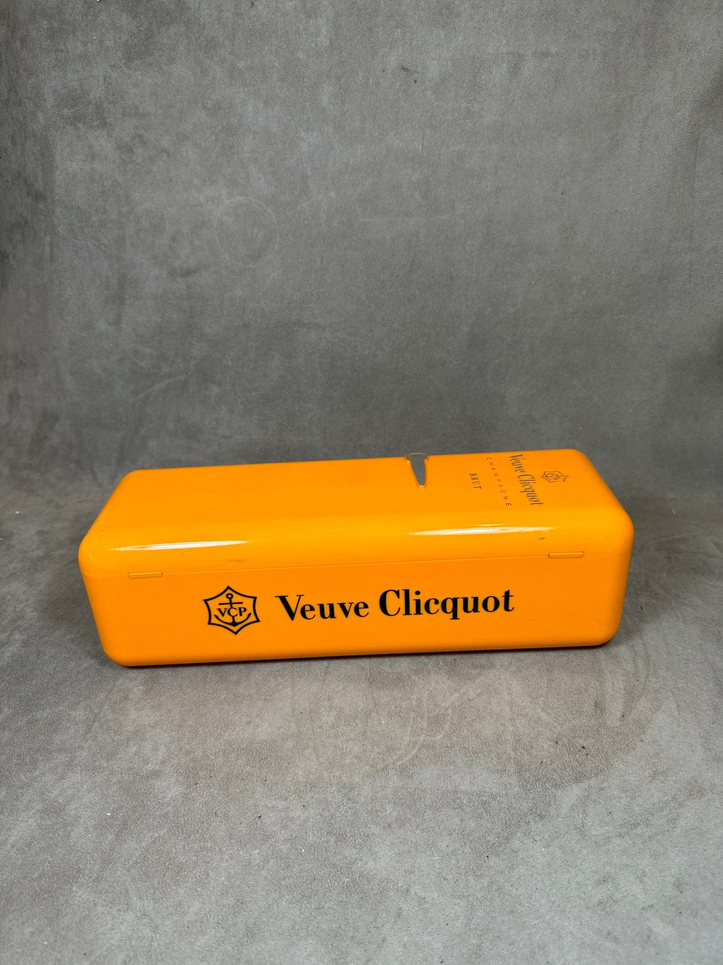 Veuve Clicquot réfrigérateur orange  pour bouteille de champagne coffret Veuve Clicquot, Champagne français, Cadeau Champagne Made in France