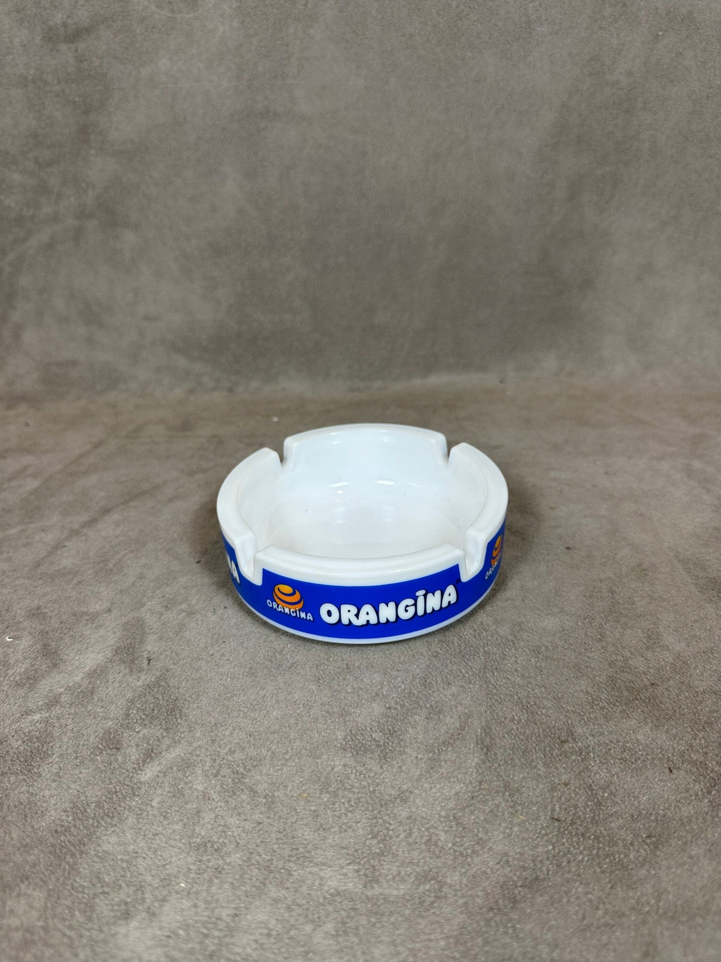 Cendrier en verre blanc vintage Orangina Made in France