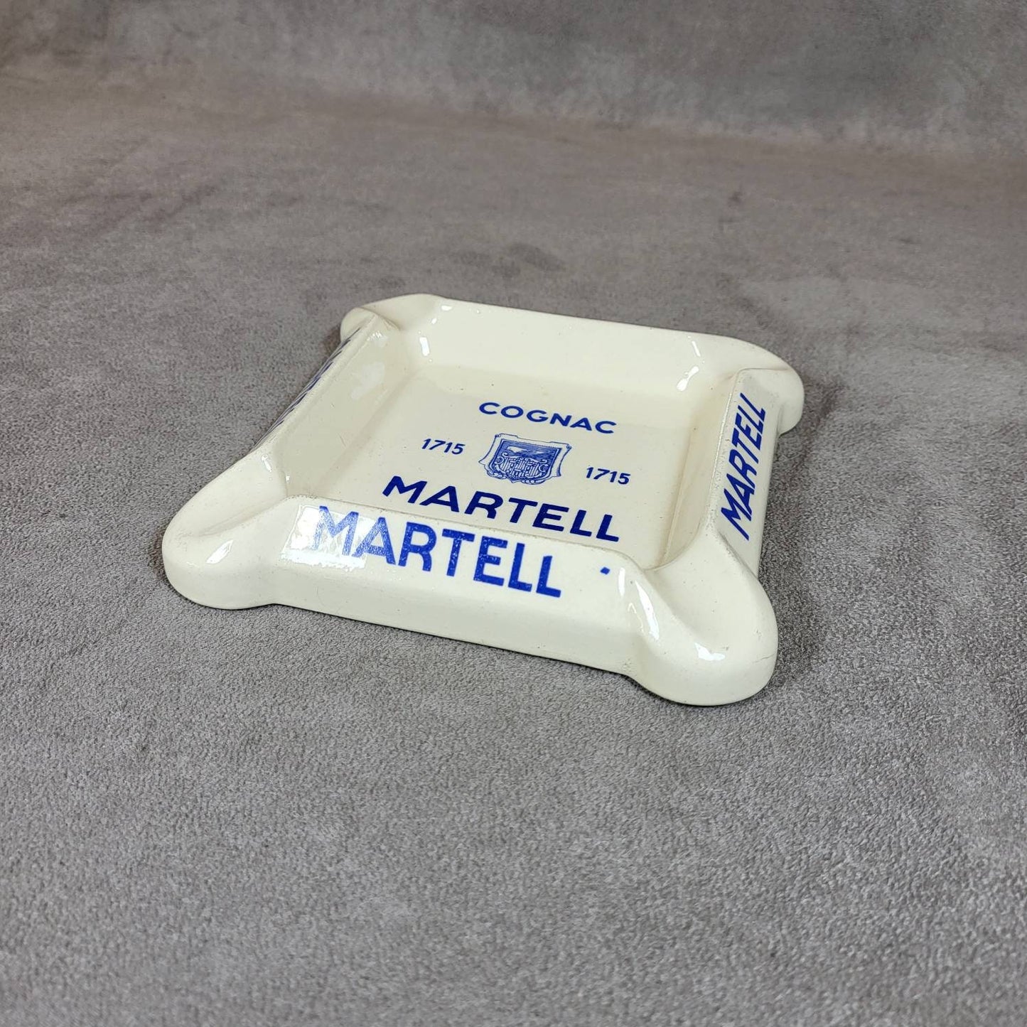 Cendrier en faience de Digoin pour Cognac Martell vintage Made in France