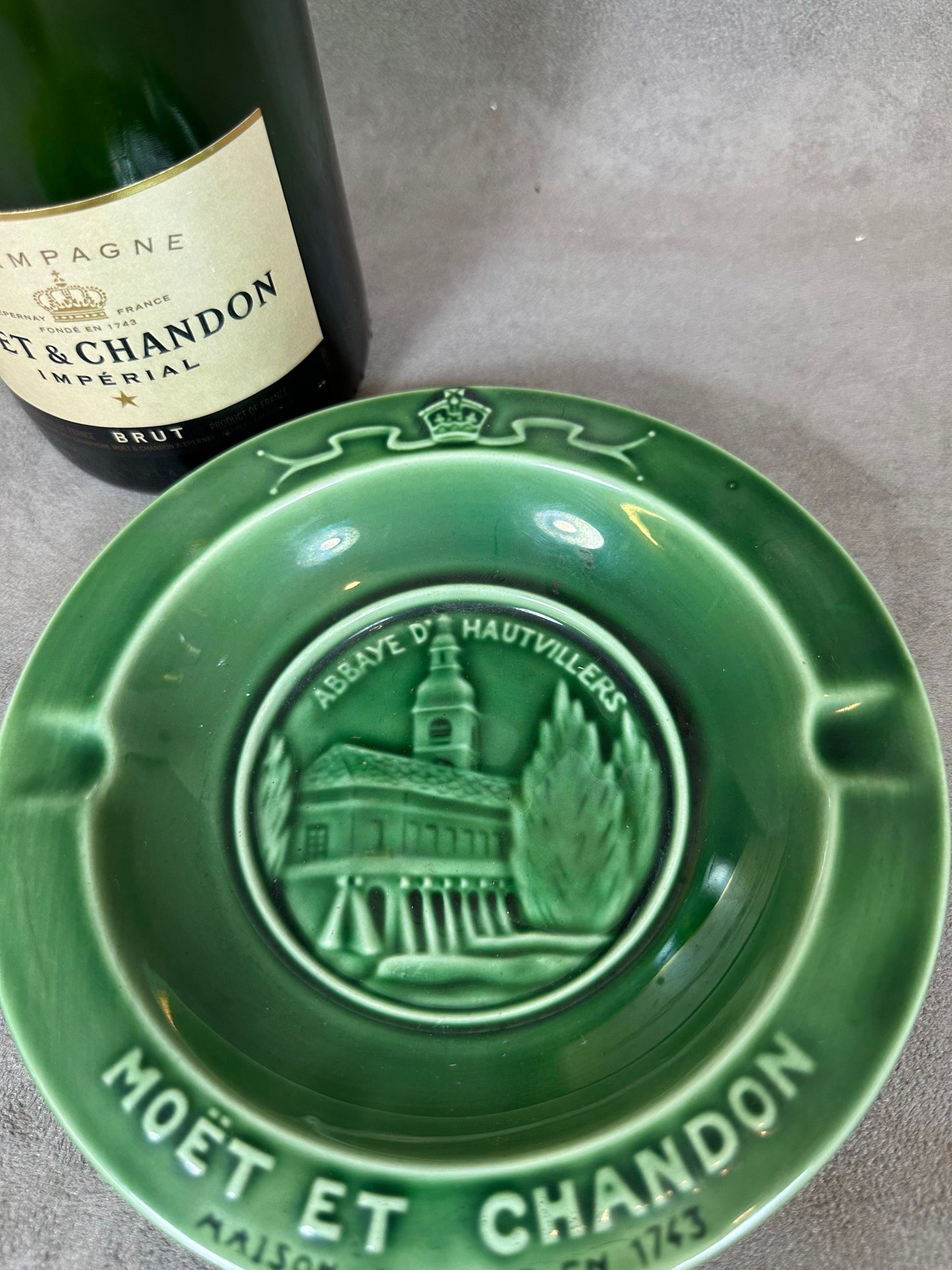 Moët&amp;Chandon Französischer Aschenbecher, Werbeaschenbecher, um 1960