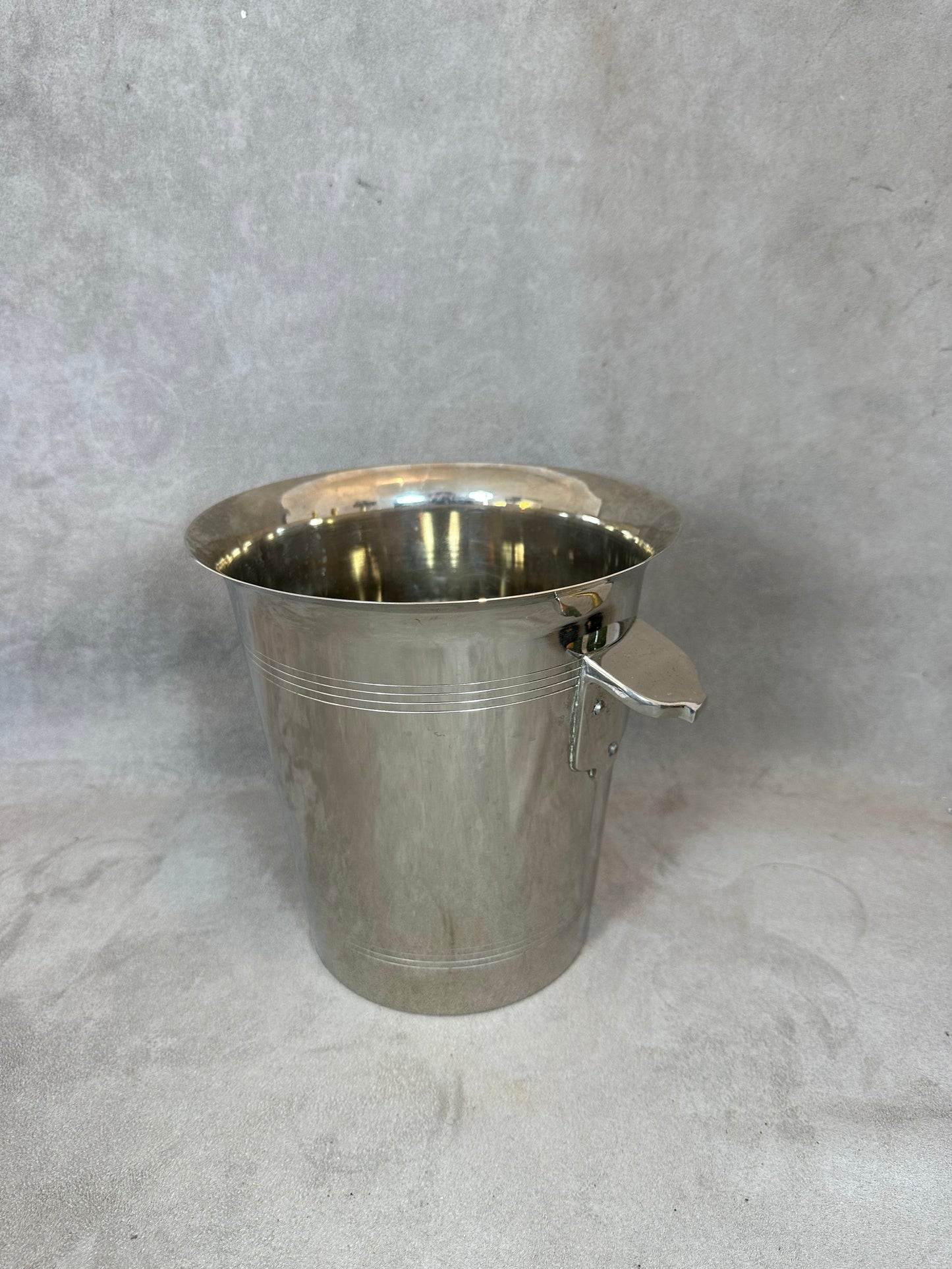 RARE Antique French chrome champagne cooler, Made for Champagne GIESLER &amp; Co in AVIZE.