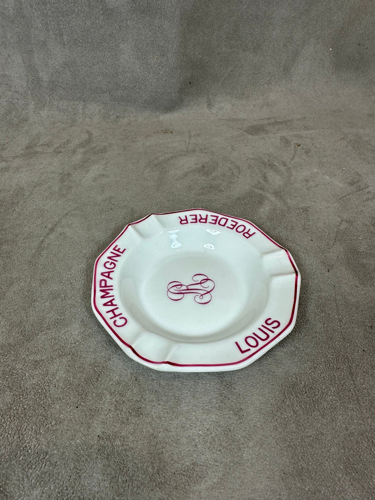 Louis Roederer ashtray empty pocket vintage advertising item in white ceramic with red border Champagne Reims France vintage